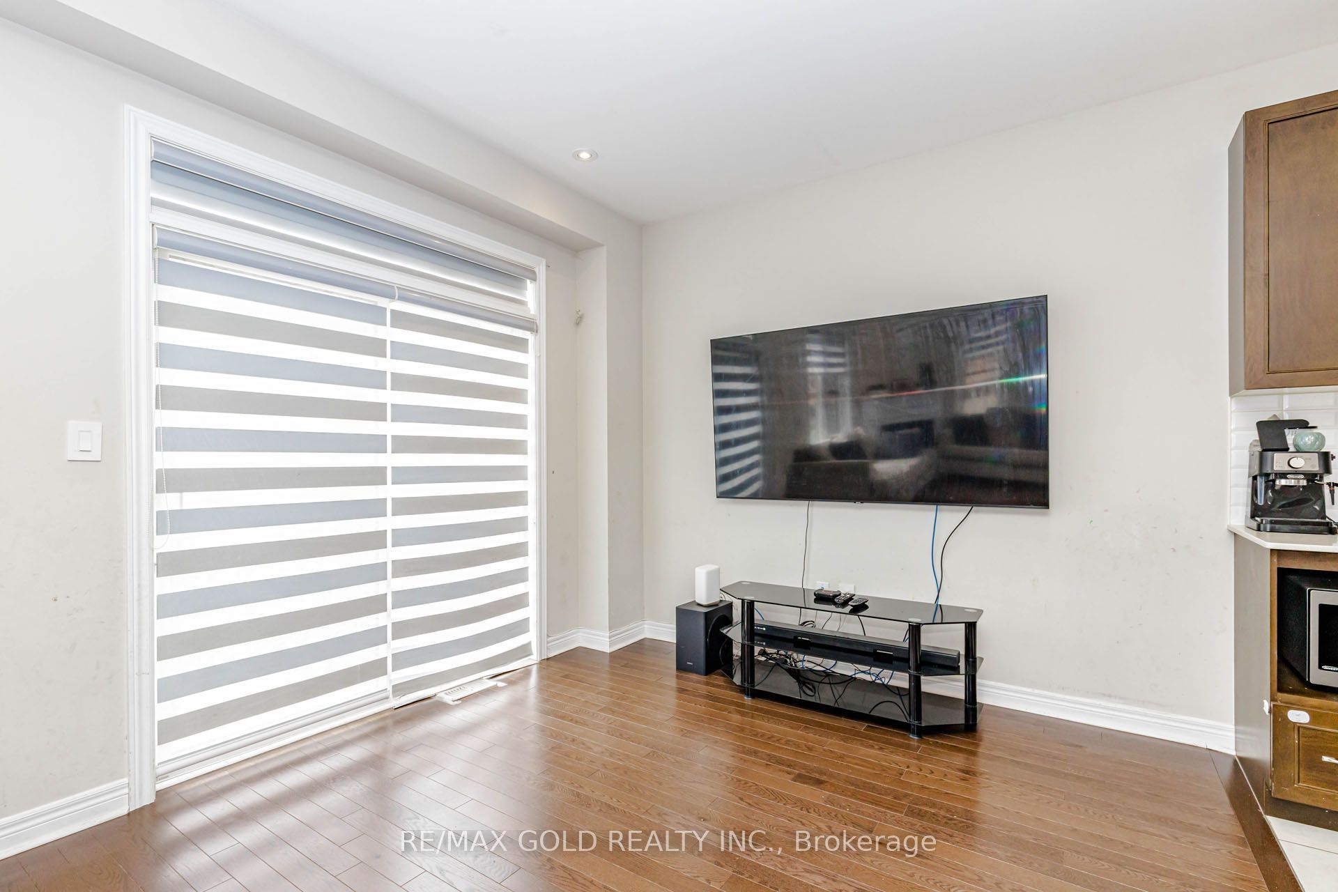 3 Dale Meadows Road Property Photo 14