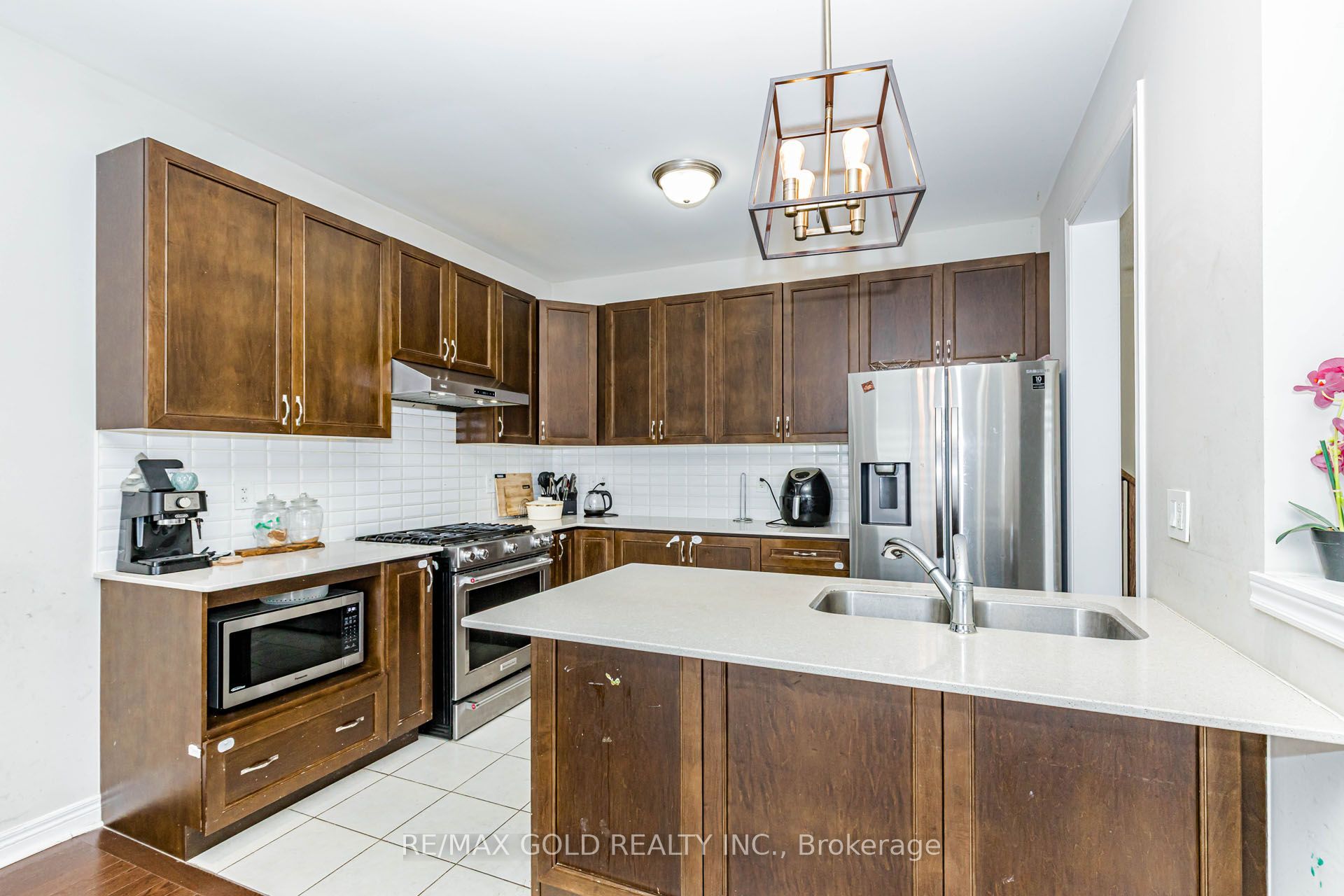 3 Dale Meadows Road Property Photo 18