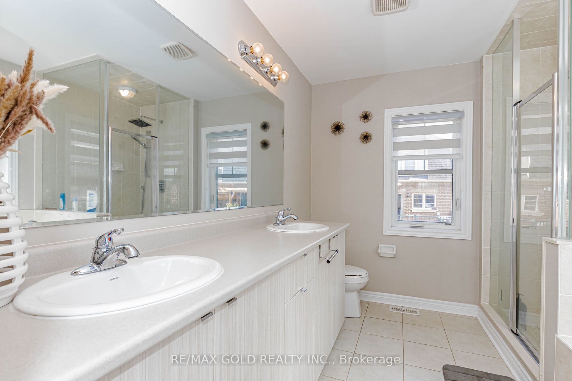 3 Dale Meadows Road Property Photo 28