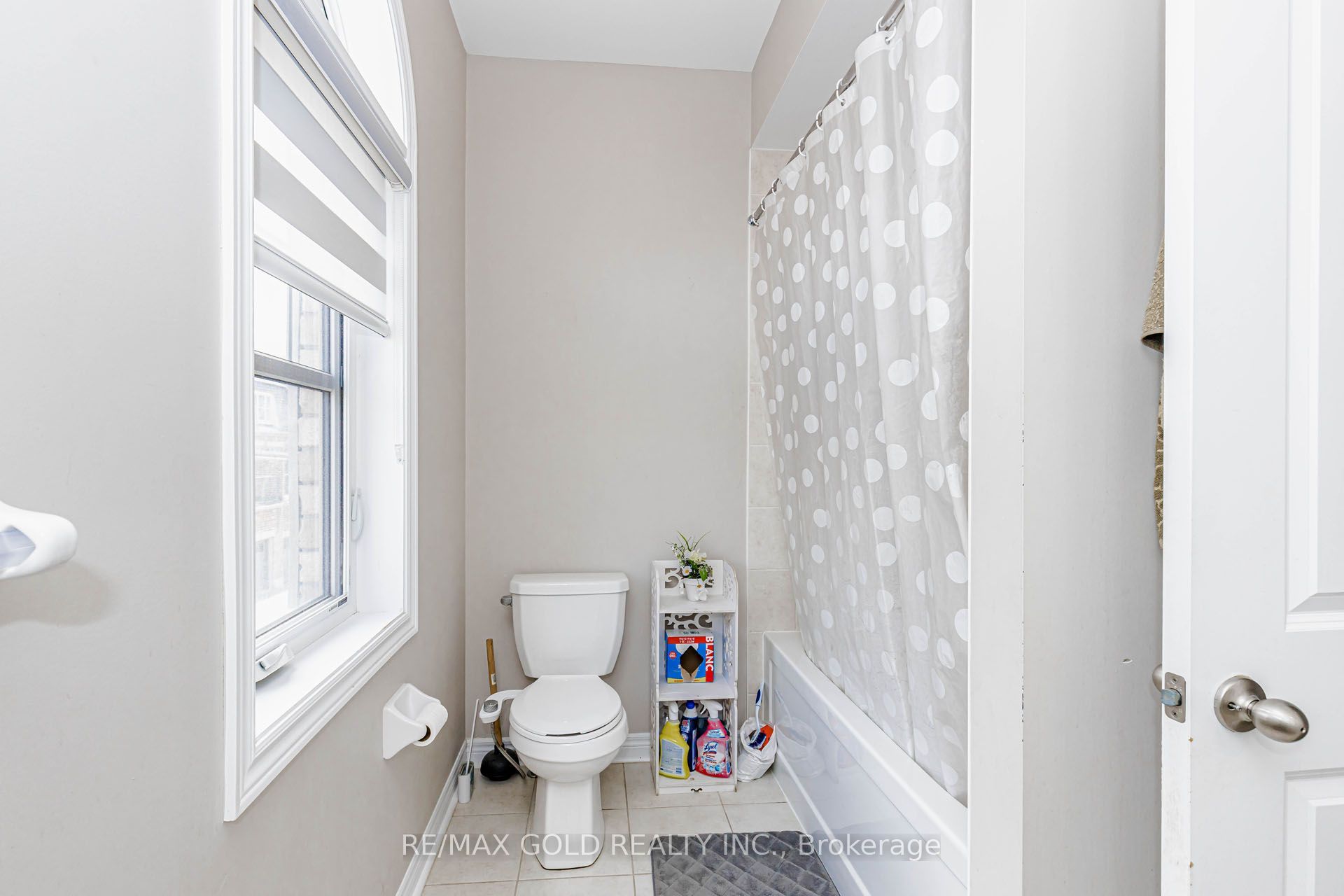 3 Dale Meadows Road Property Photo 42