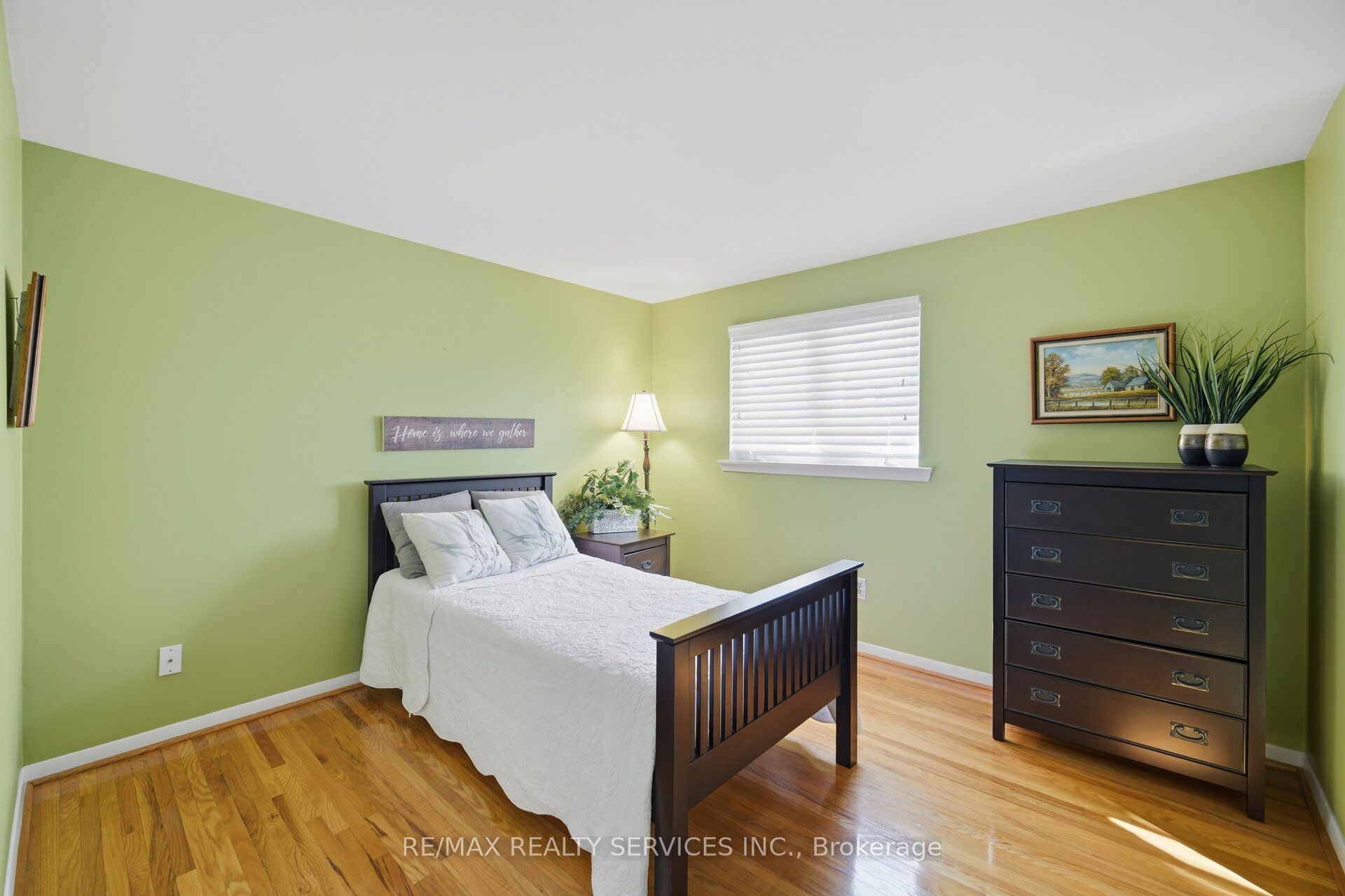 5 Drake Boulevard Property Photo 8