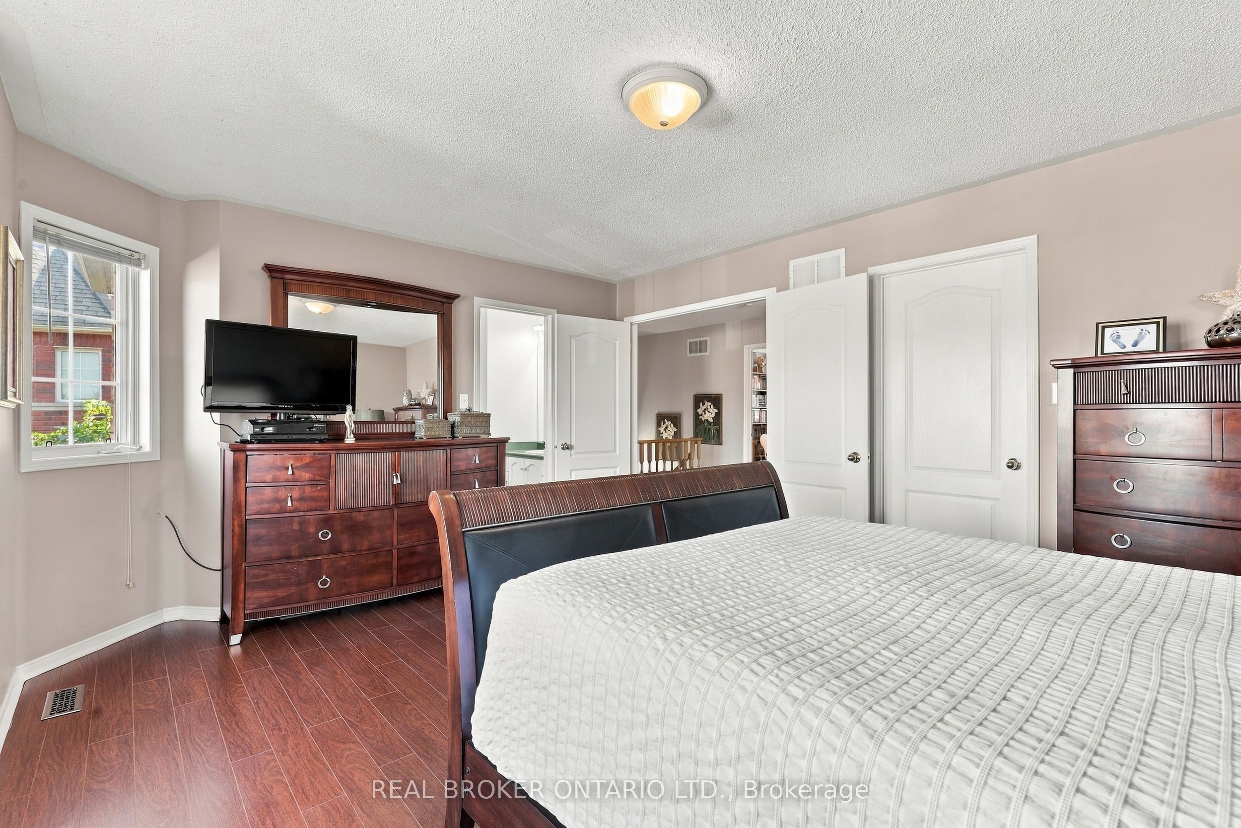 20 Kendra Court Property Photo 17