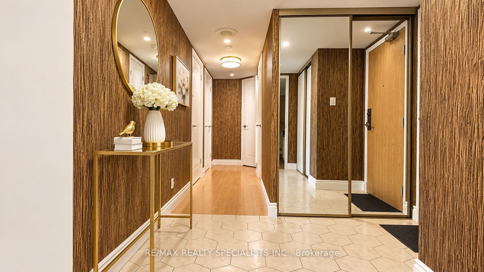 1300 Bloor Street 509 Property Photo 3