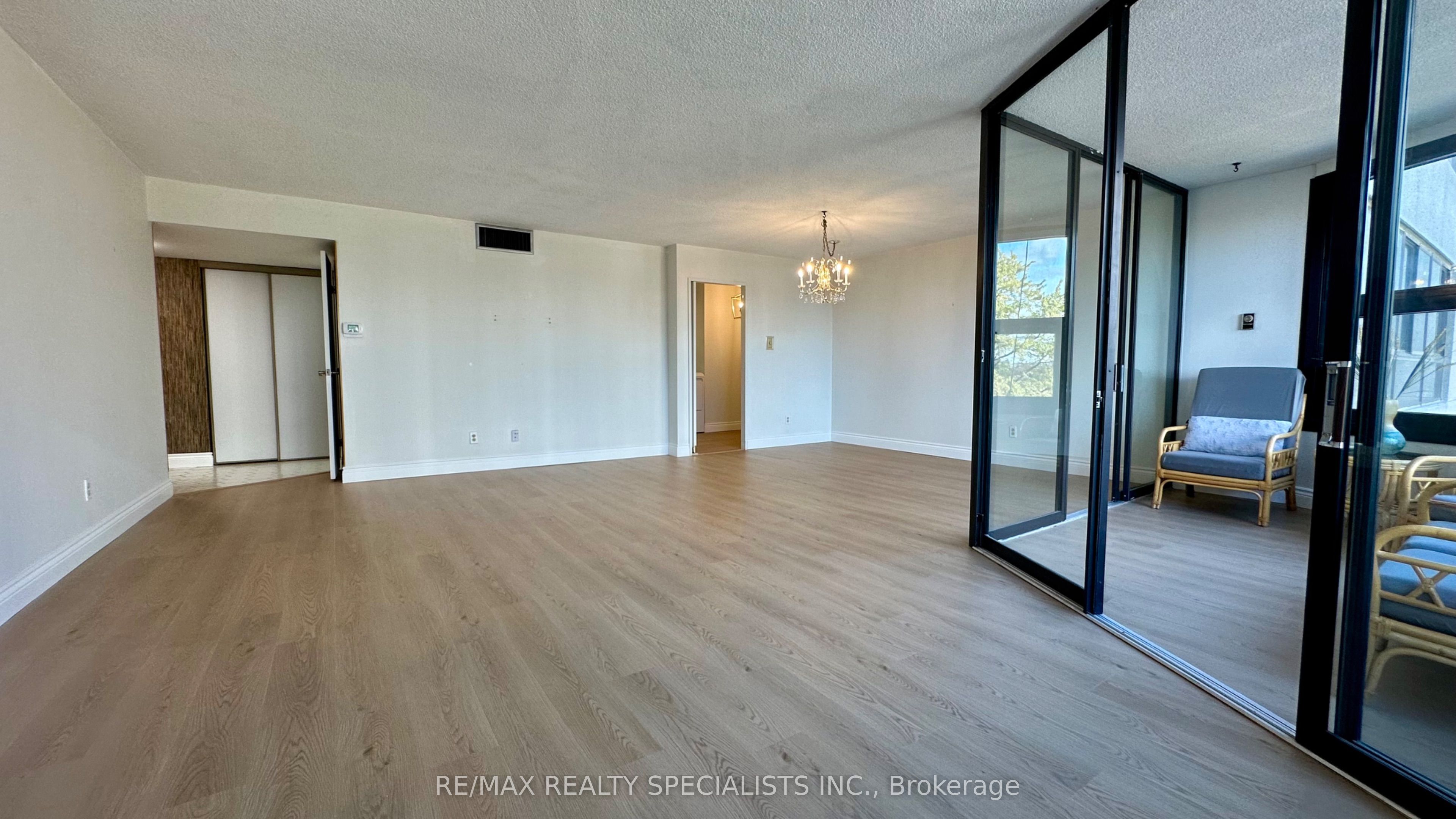 1300 Bloor Street 509 Property Photo 11