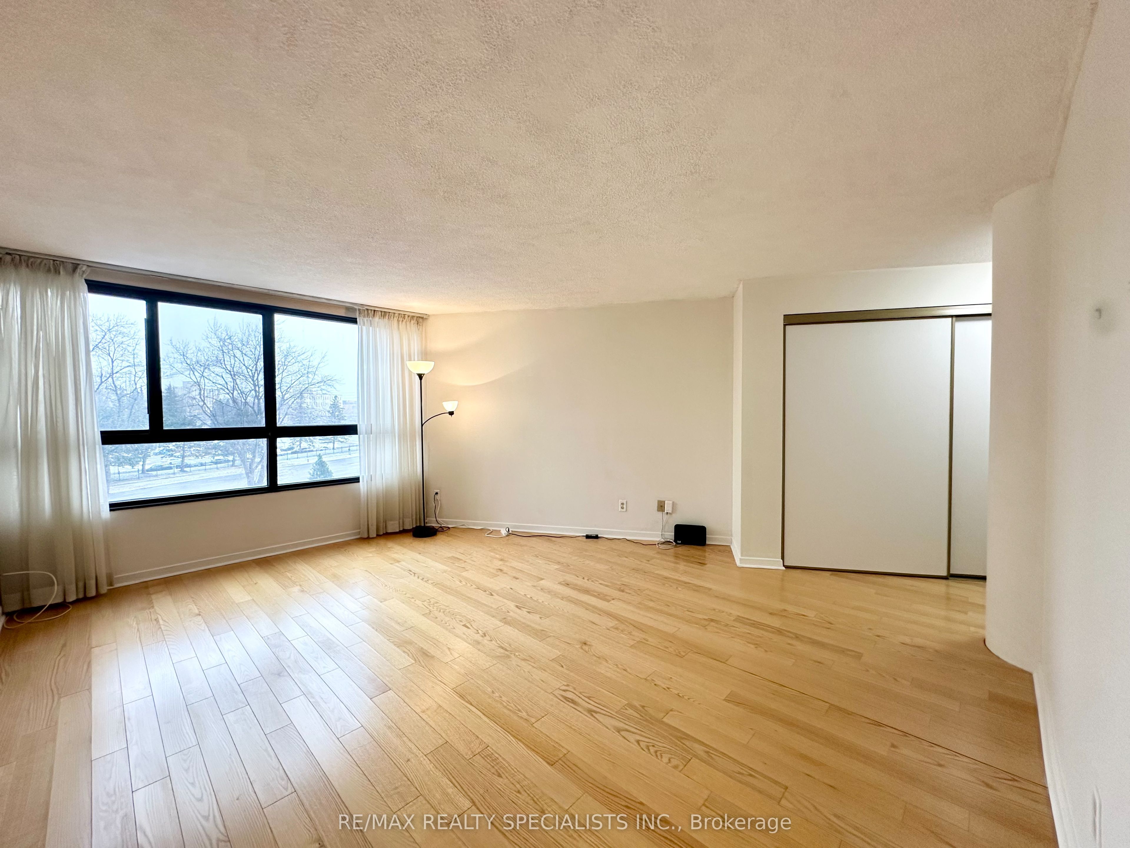 1300 Bloor Street 509 Property Photo 15