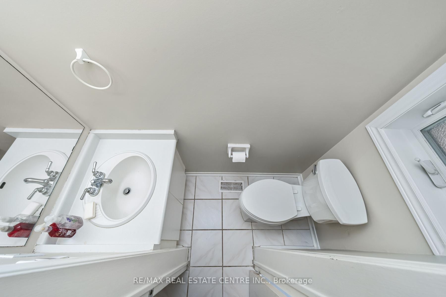 59 Corey Circle 97 Property Photo 13