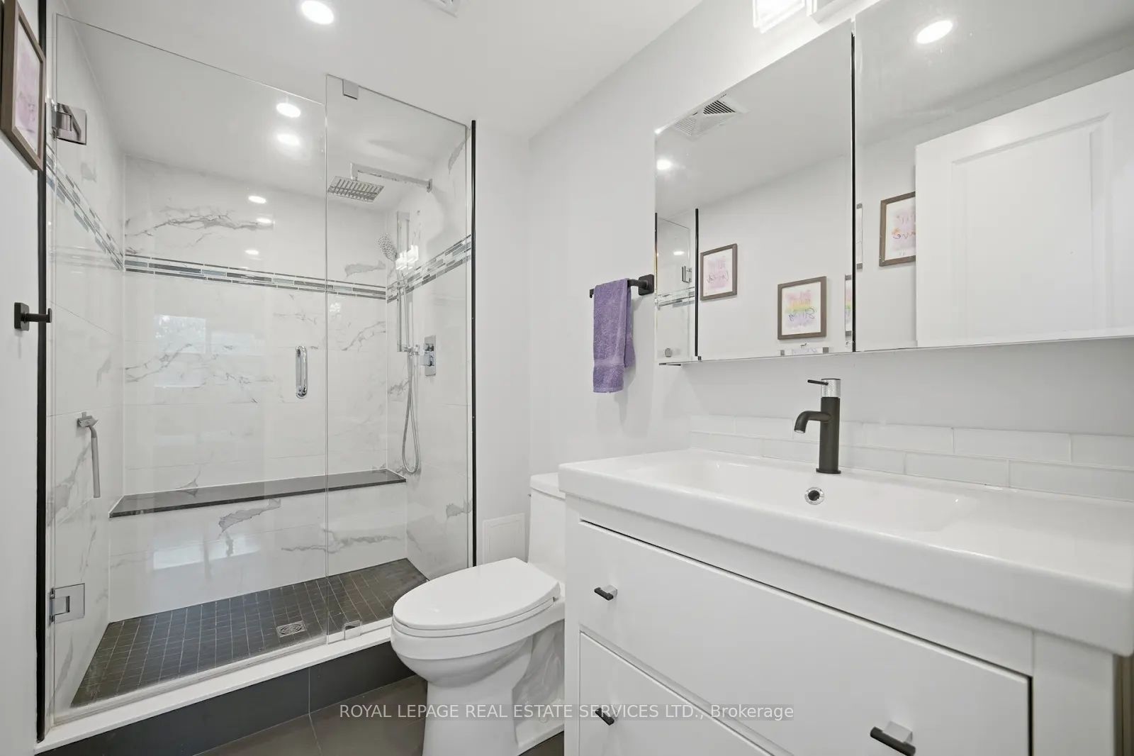 8 Lisa Street 306 Property Photo 24