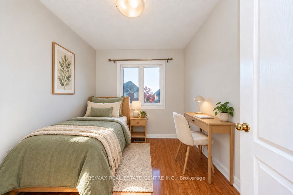 666 Madame Street Property Photo 6