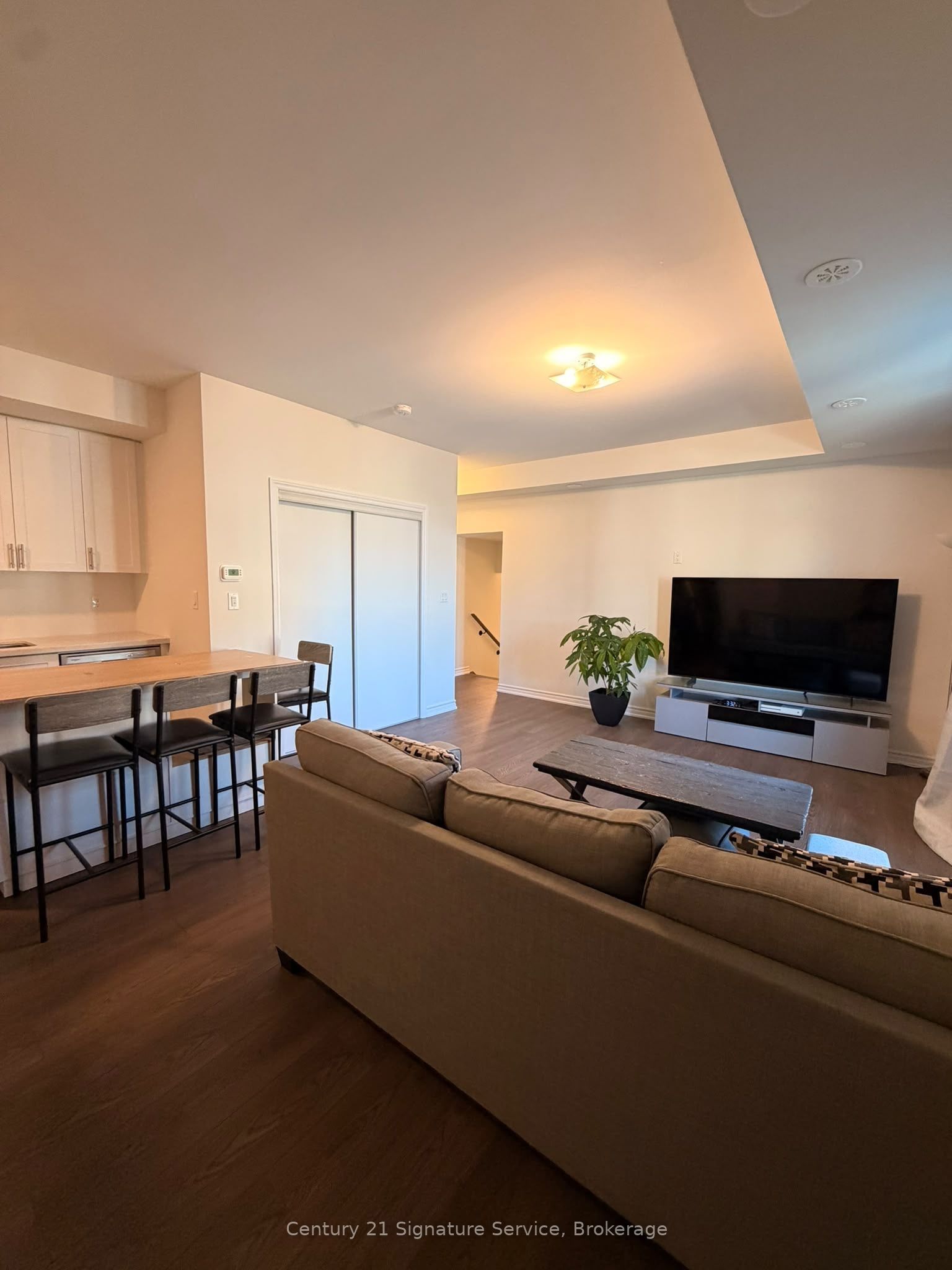 168 Petch Avenue Property Photo 4