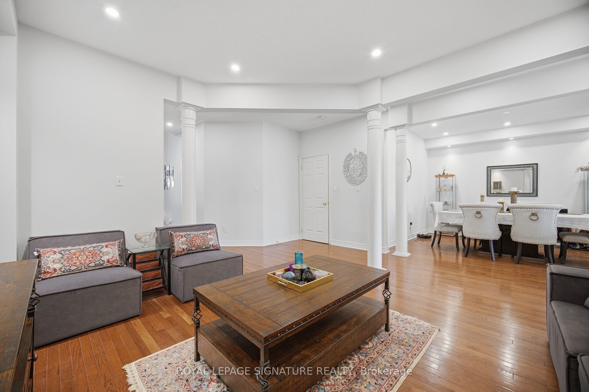 1161 Durno Court Property Photo 6