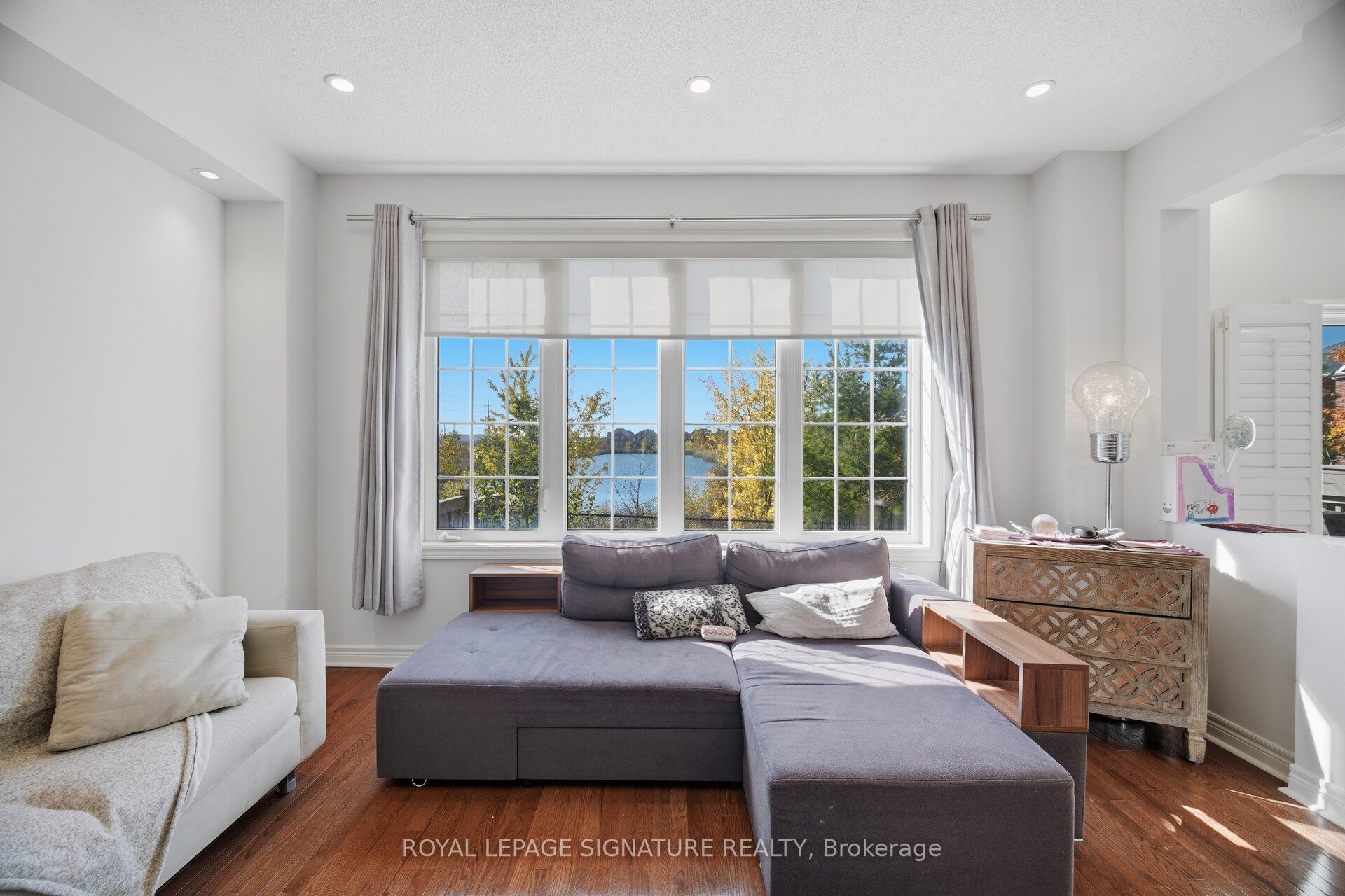 1161 Durno Court Property Photo 10