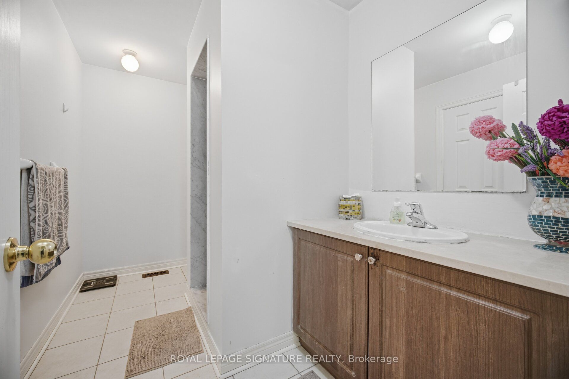 1161 Durno Court Property Photo 27