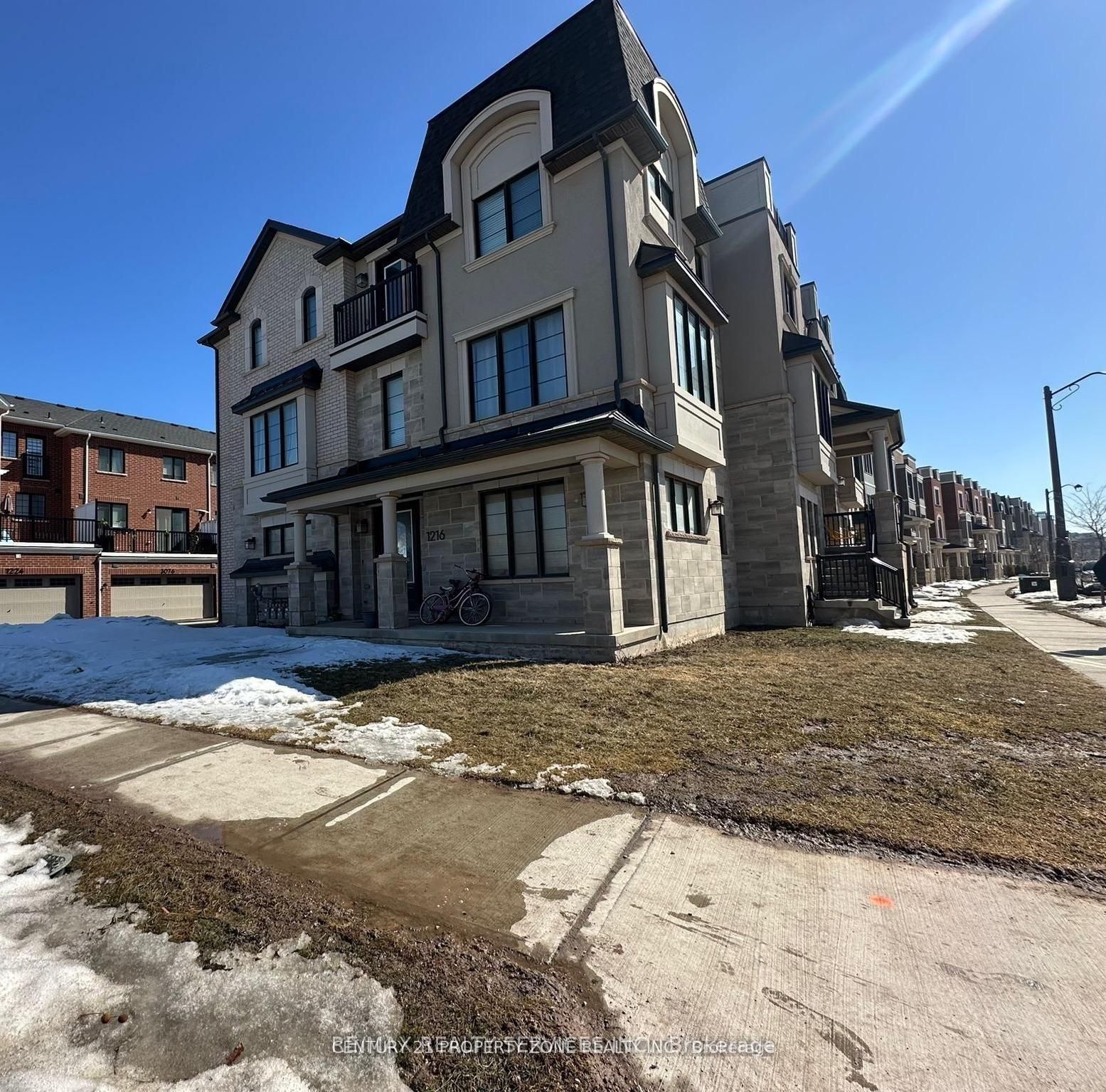 1216 Wheat Boom Drive Property Photo 1
