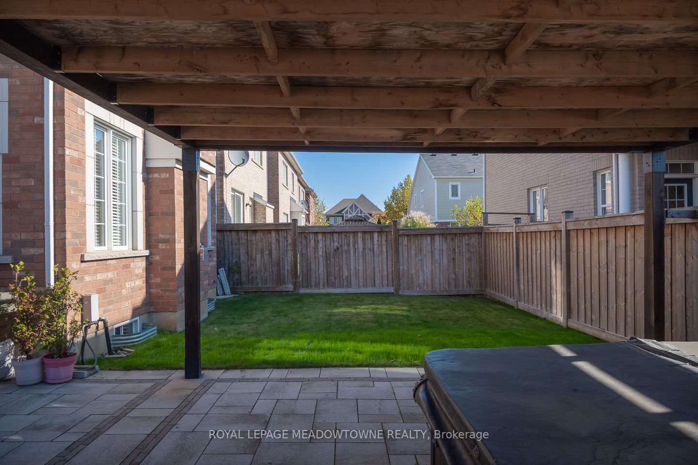 442 Blinco Terrace Property Photo 37