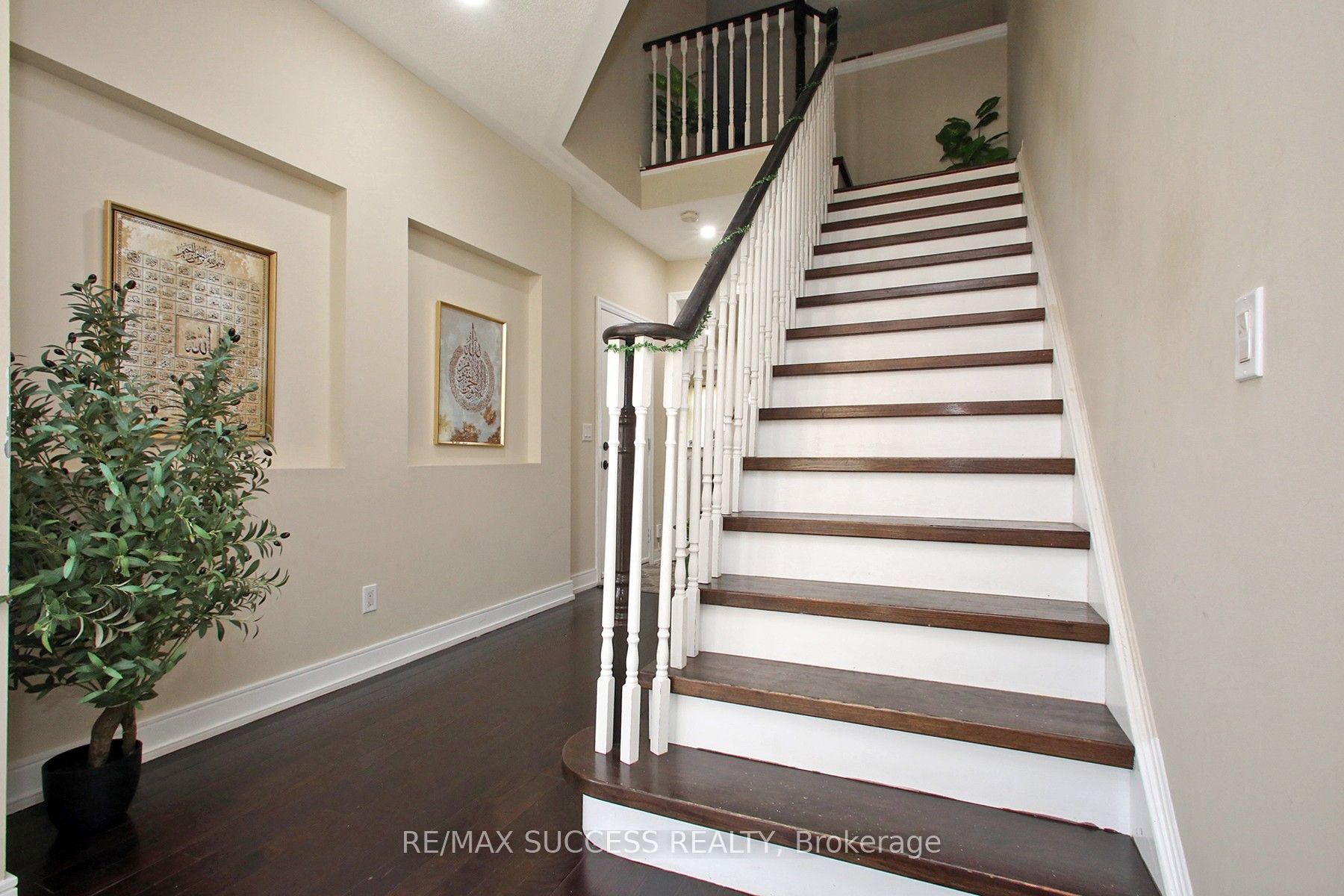 103 Donovan Heights Property Photo 17
