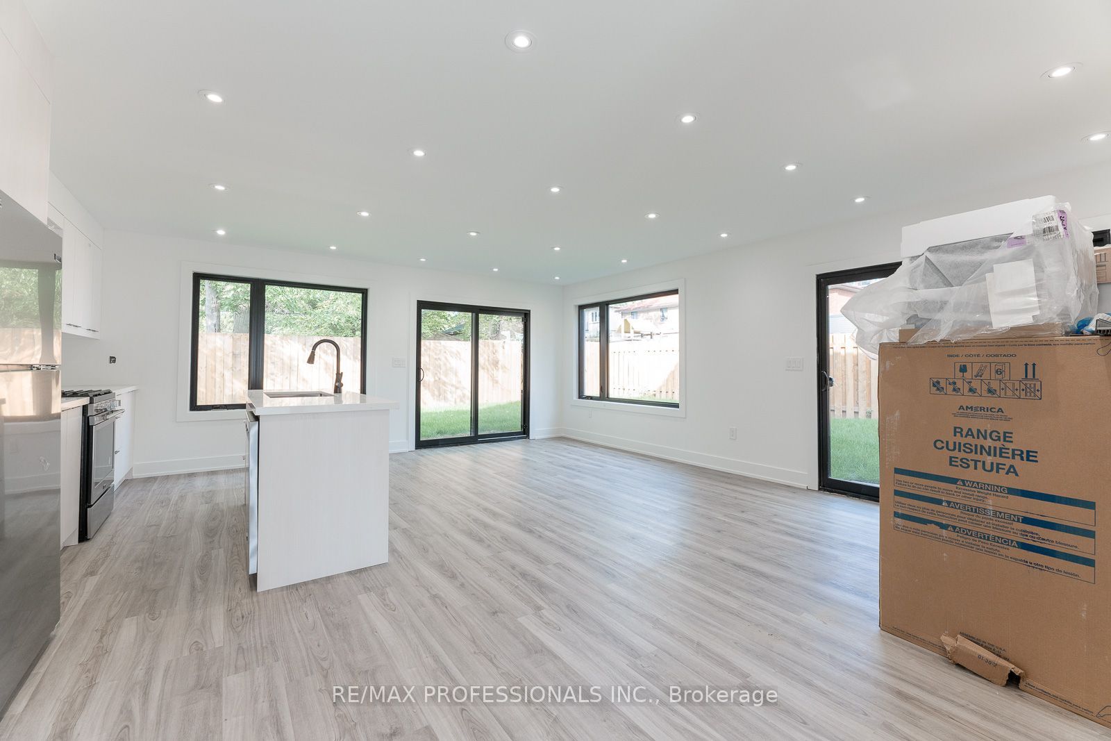 38 Thirty Third Street Grdnsuite Property Photo 4