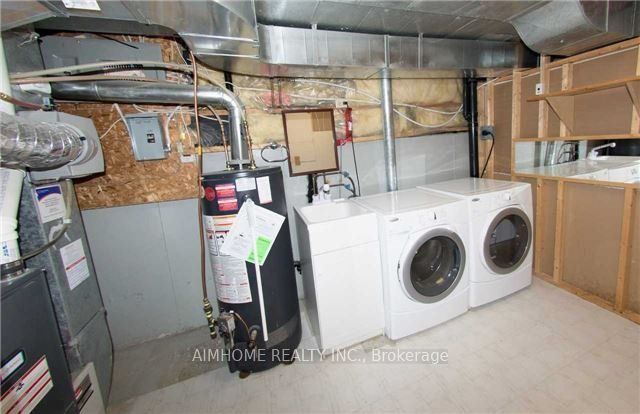 1613 Parish Lane Property Photo 12