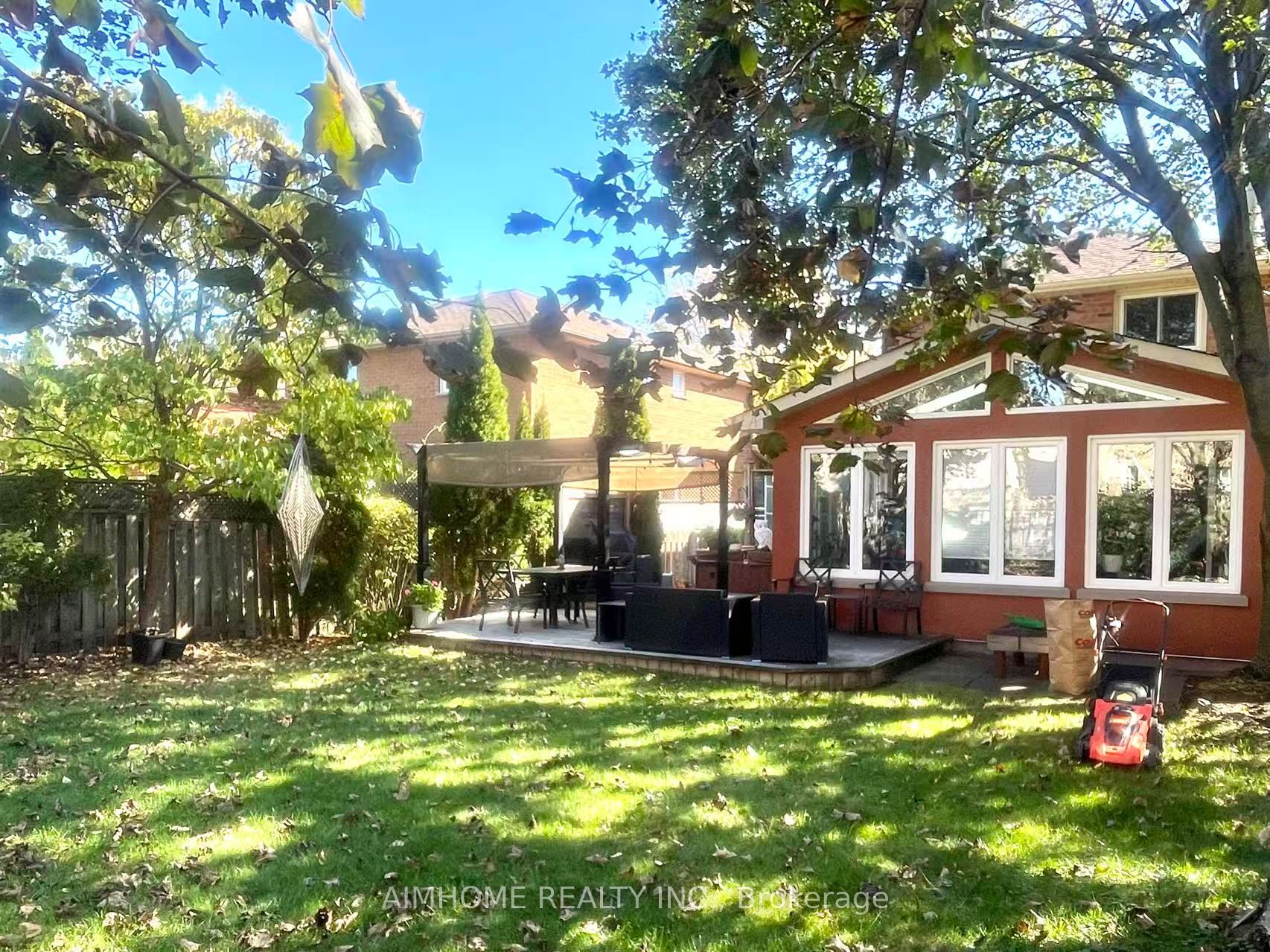 1613 Parish Lane Property Photo 13