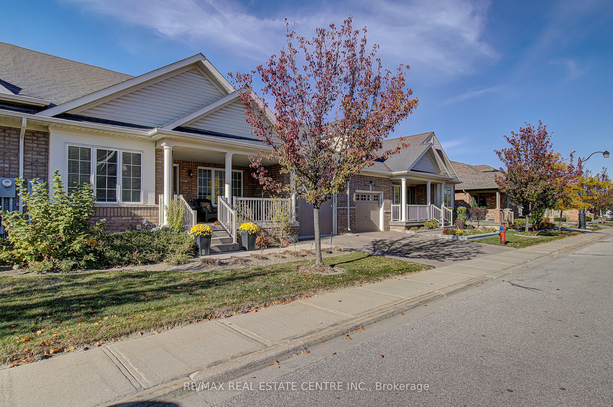 16 Lacorra Way Property Photo 2