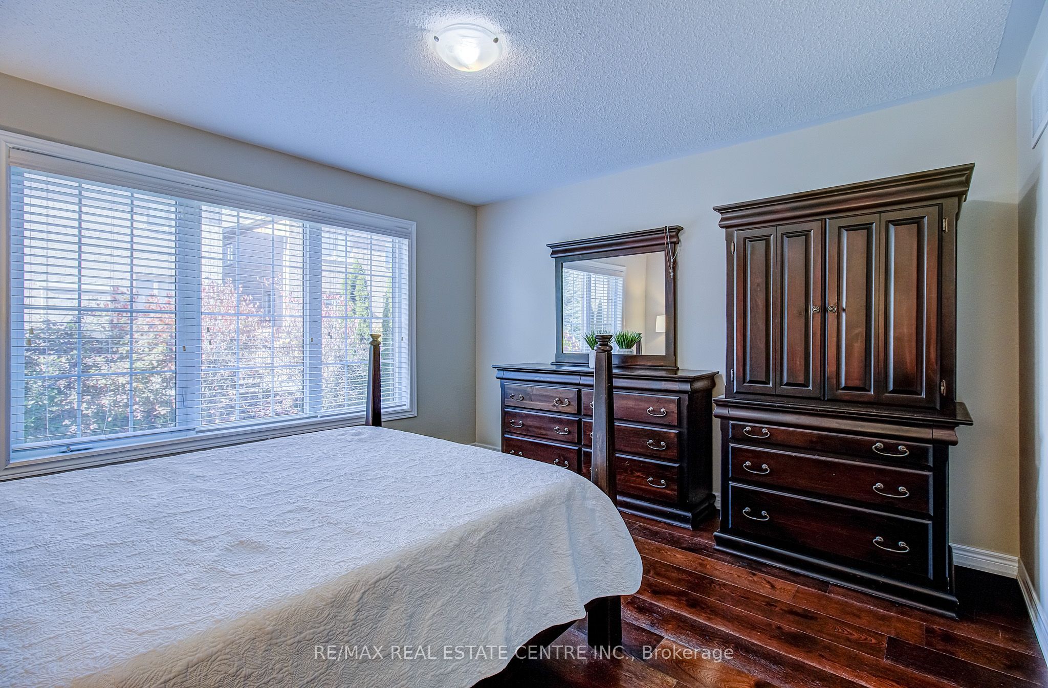 16 Lacorra Way Property Photo 12