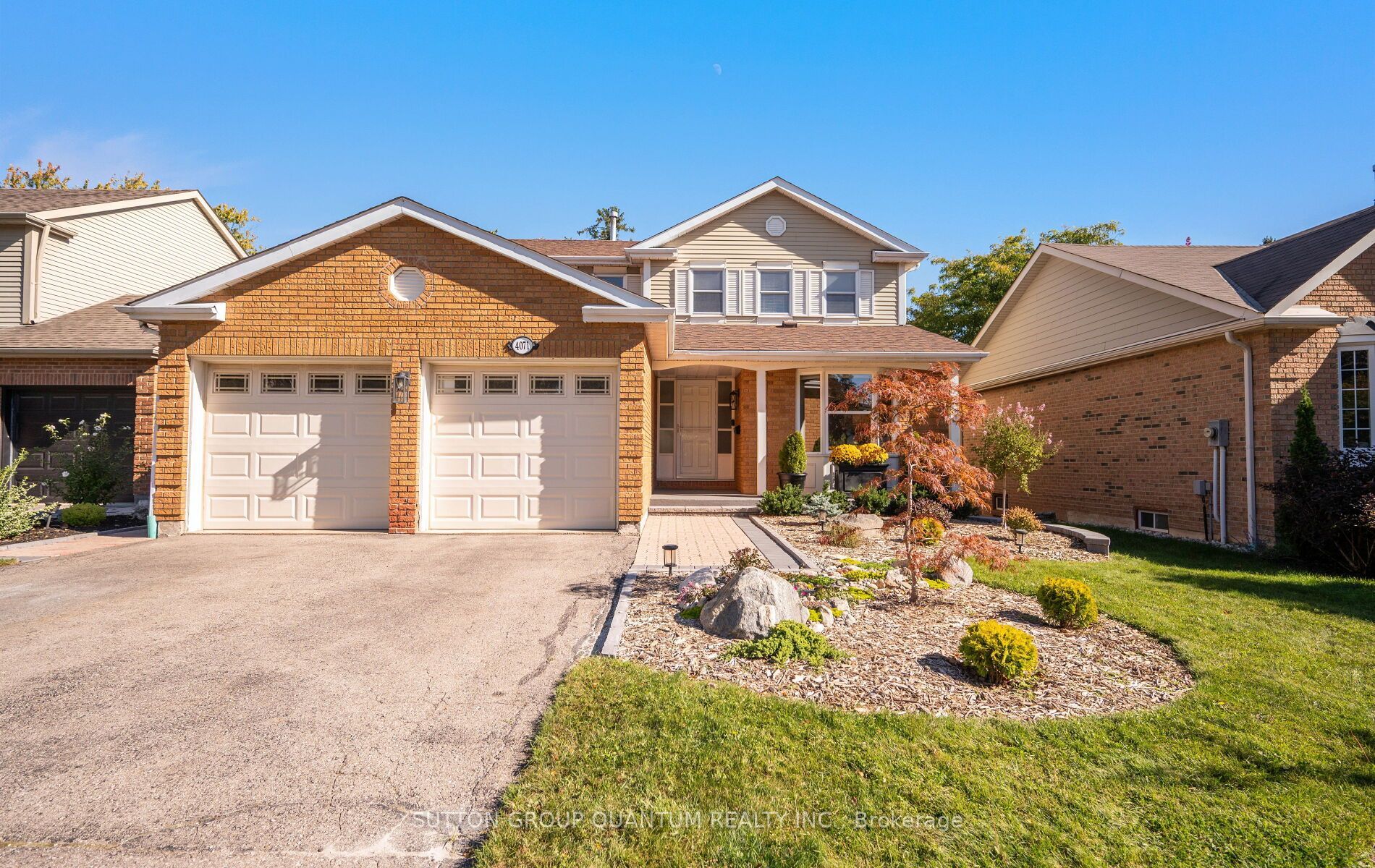 4071 Wheelwright Crescent Property Photo 1
