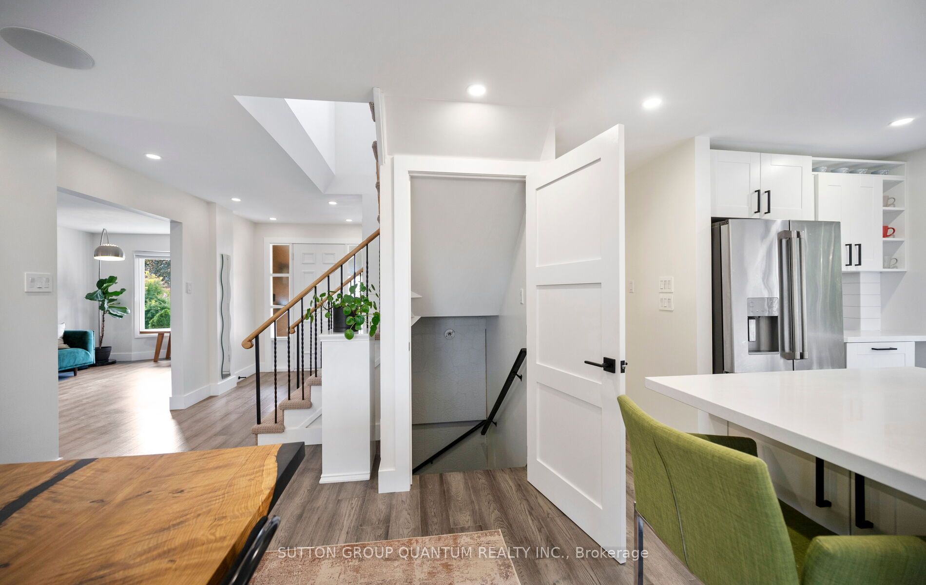 4071 Wheelwright Crescent Property Photo 24