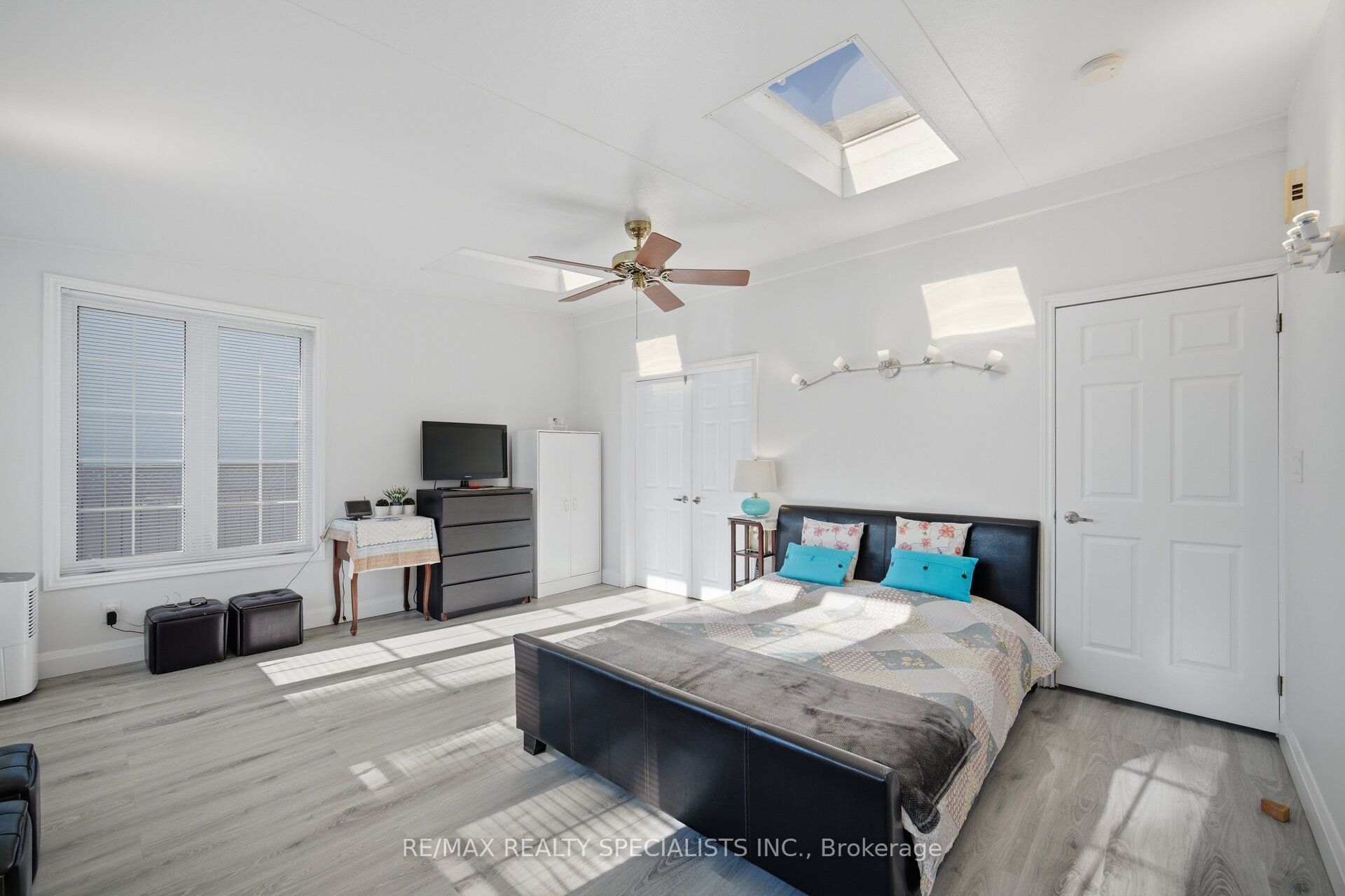 87 Woodward Avenue Property Photo 17