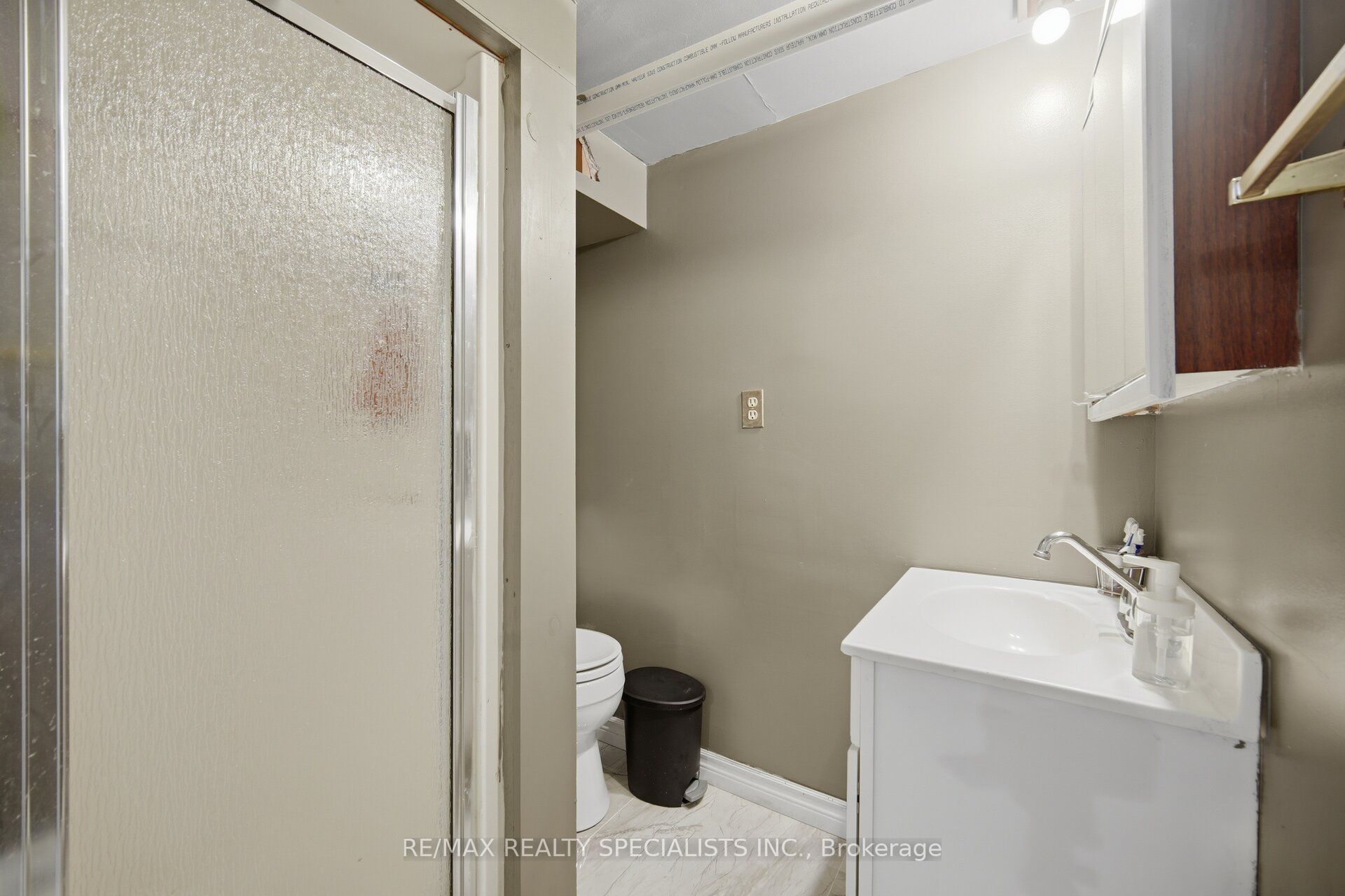 87 Woodward Avenue Property Photo 35