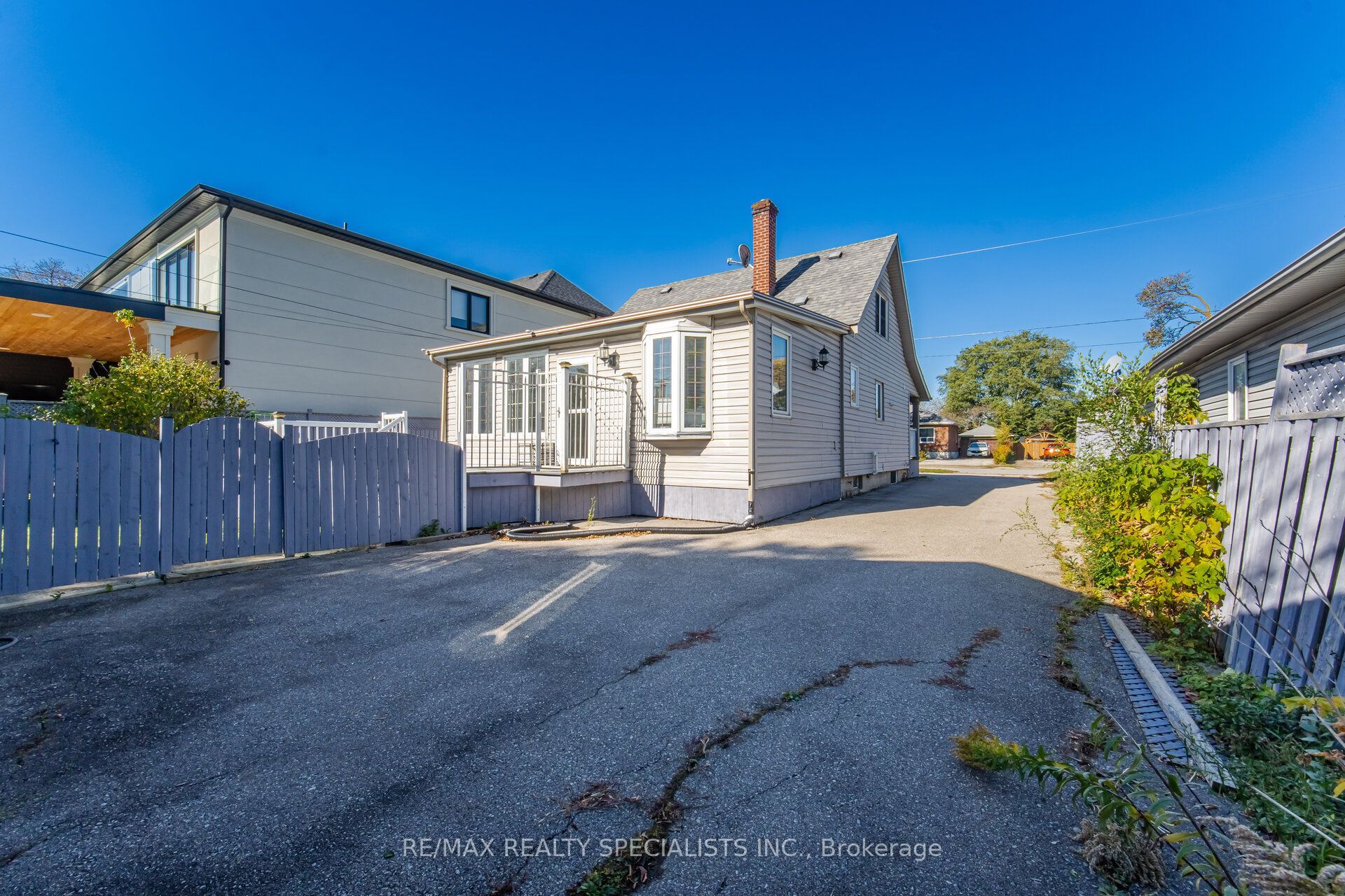 87 Woodward Avenue Property Photo 37