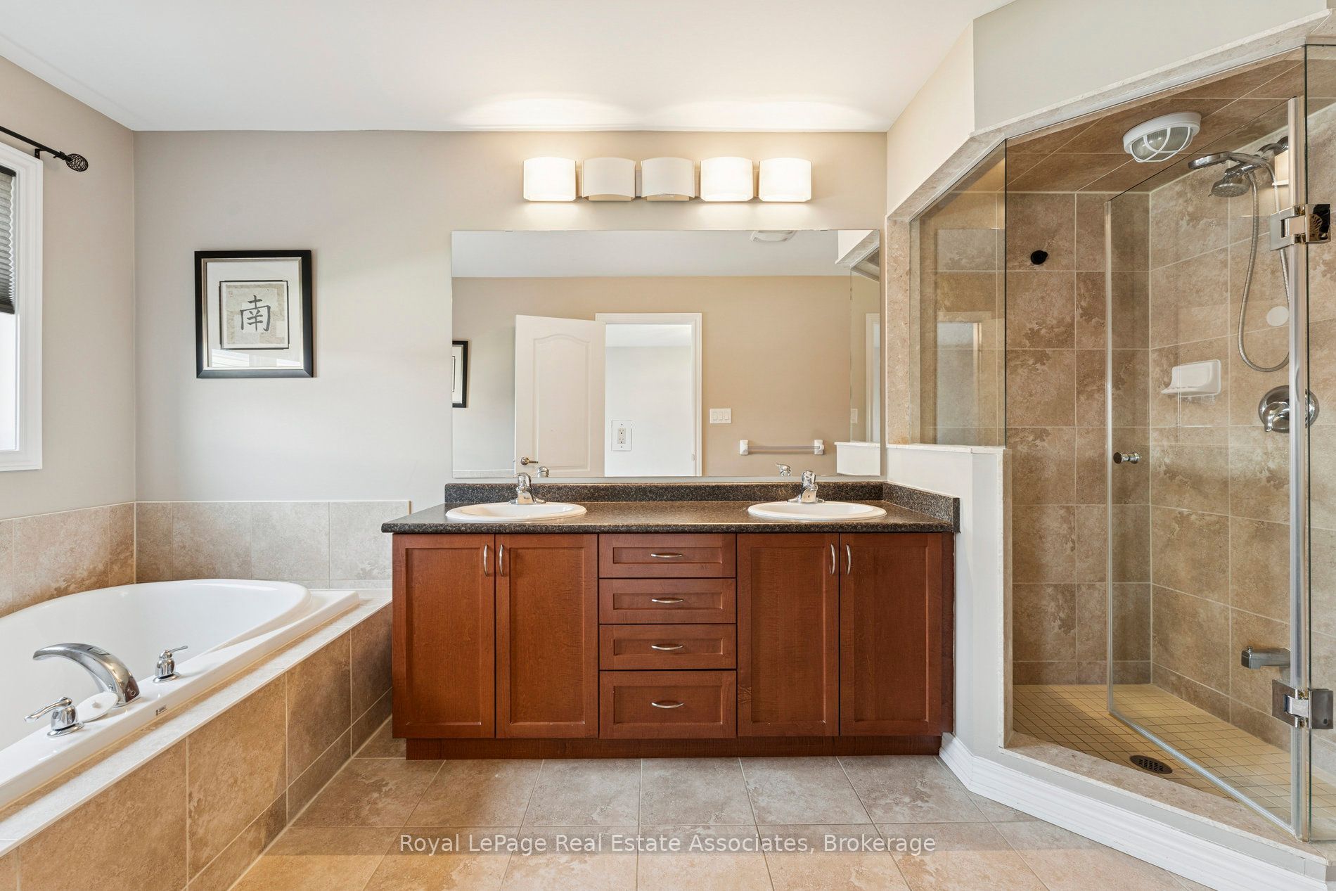 12 Diamond Leaf Lane Property Photo 21