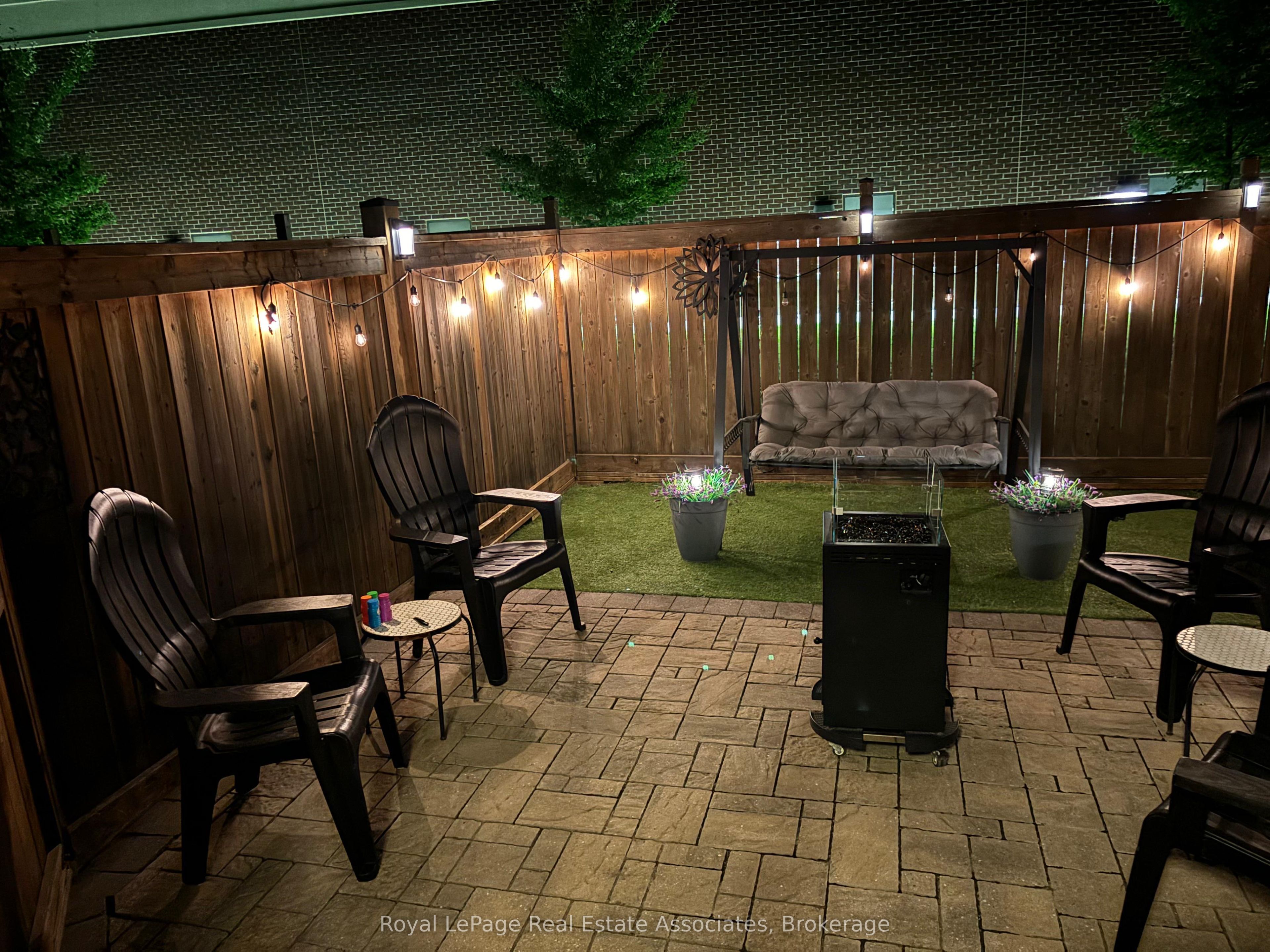 12 Diamond Leaf Lane Property Photo 32