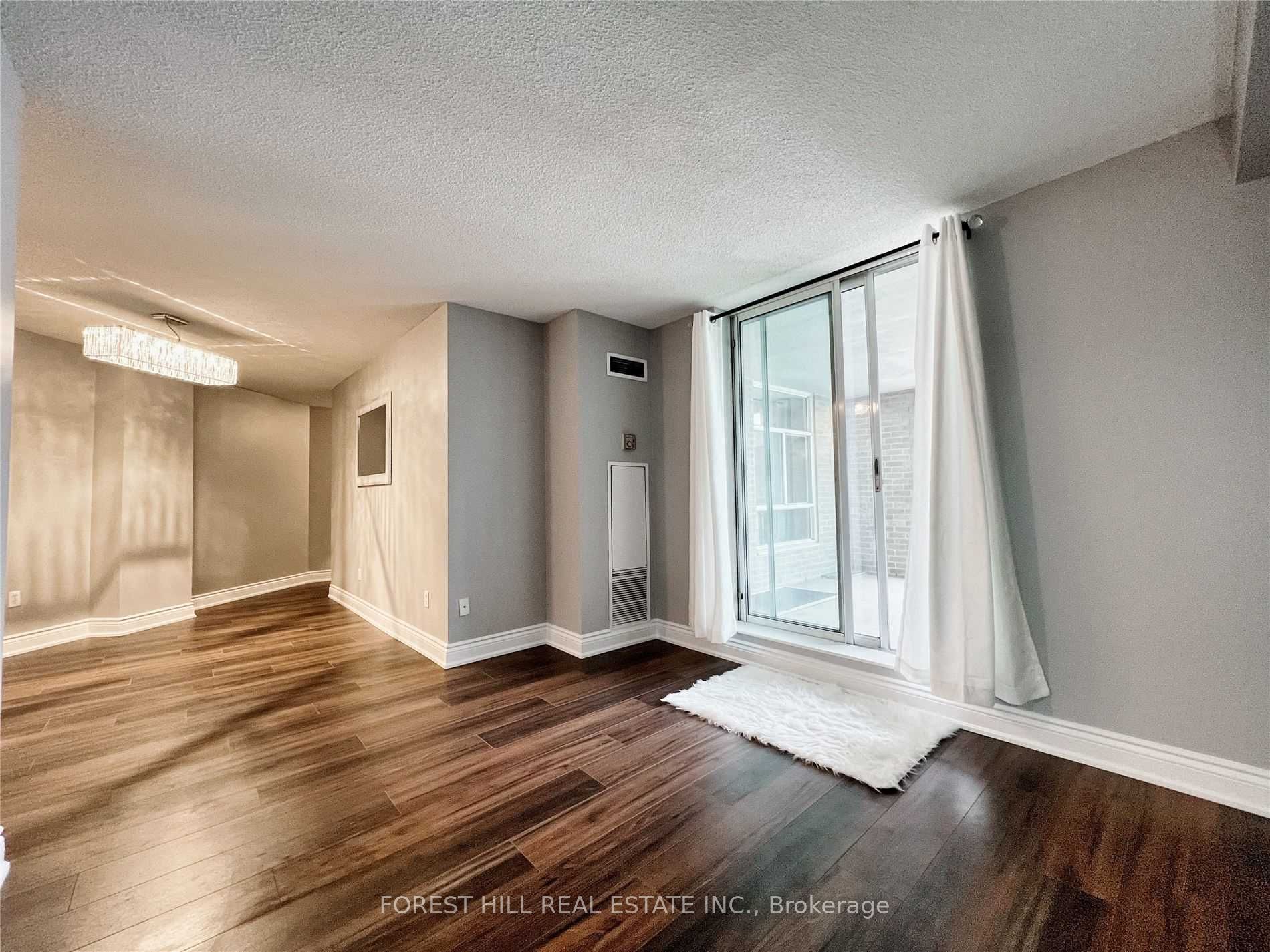 3559 Eglinton Avenue 1506 Property Photo 7