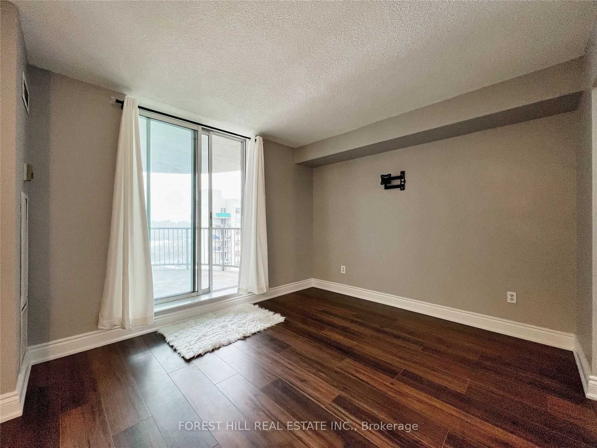 3559 Eglinton Avenue 1506 Property Photo 8