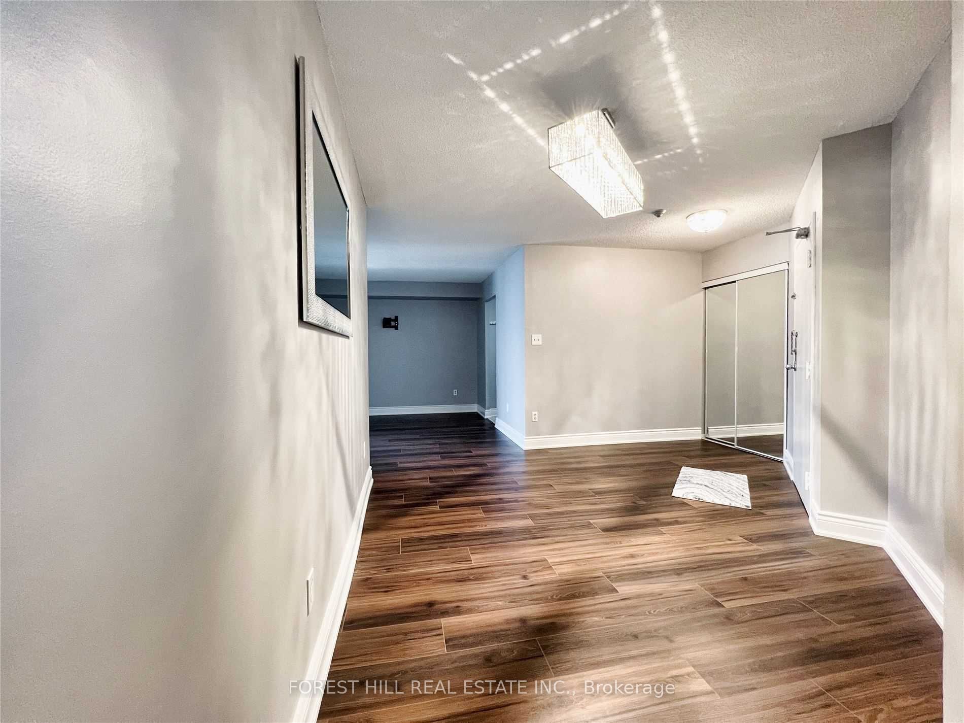 3559 Eglinton Avenue 1506 Property Photo 10