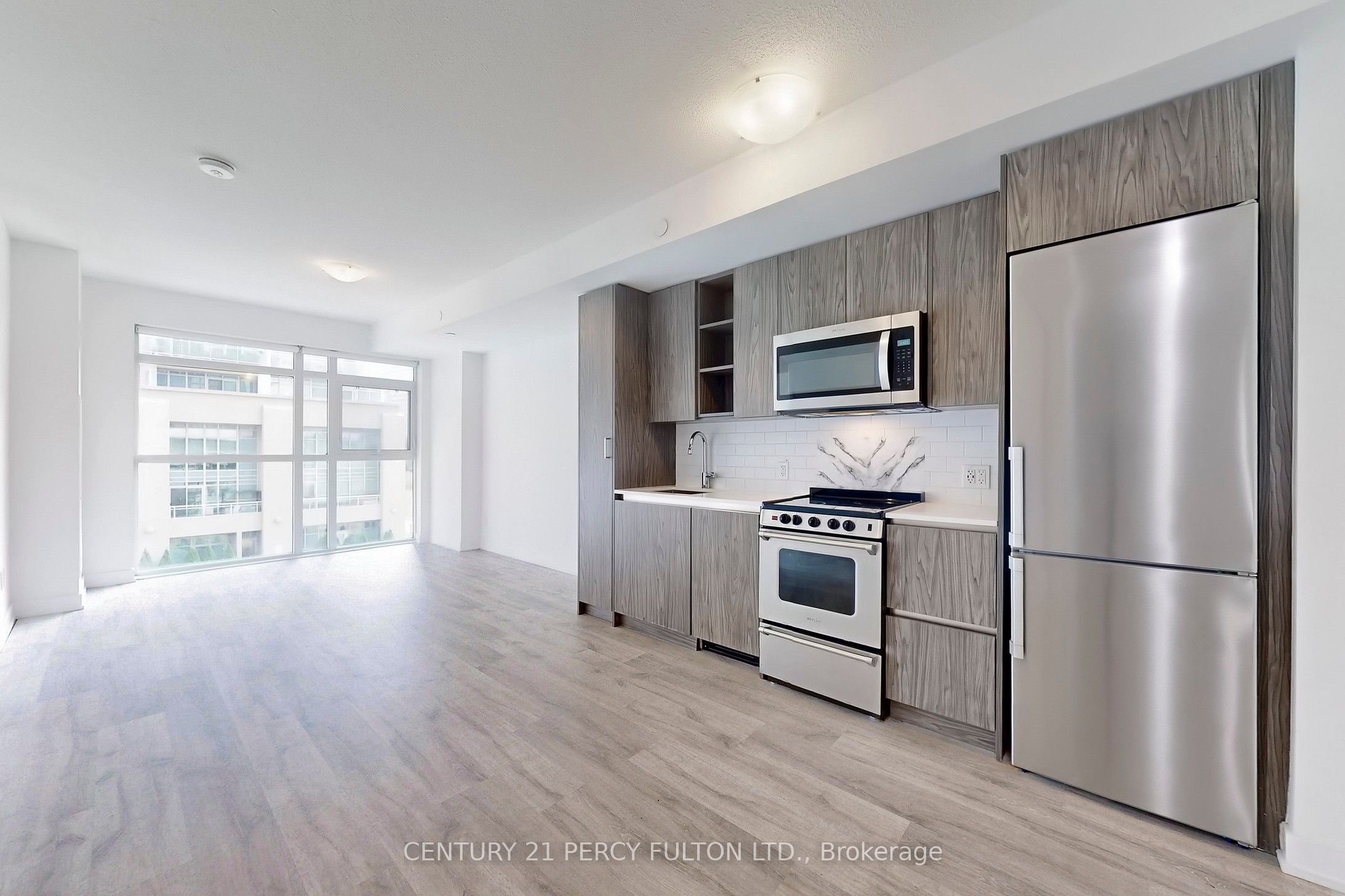 251 Manitoba Street 313 Property Photo 17