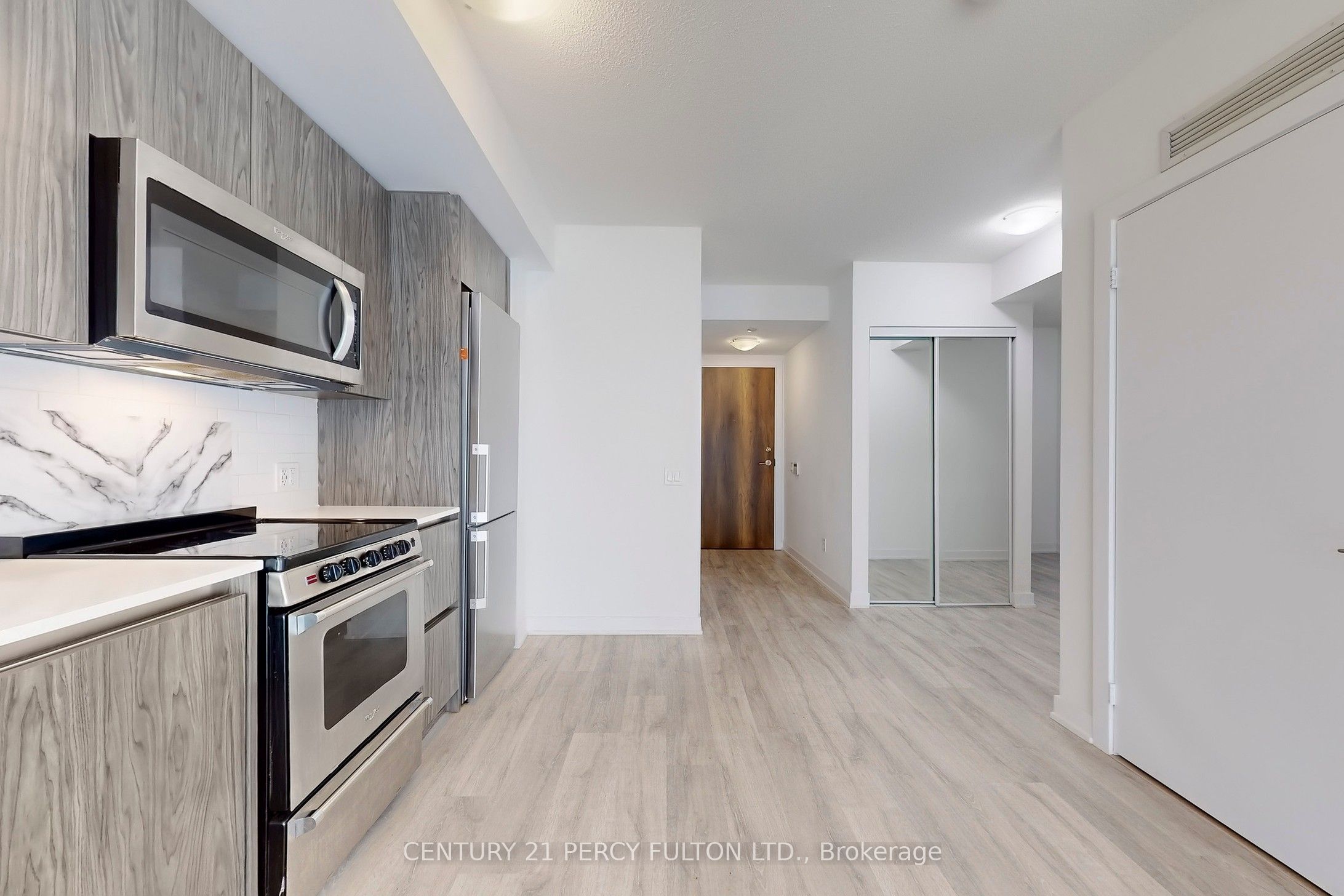 251 Manitoba Street 313 Property Photo 19