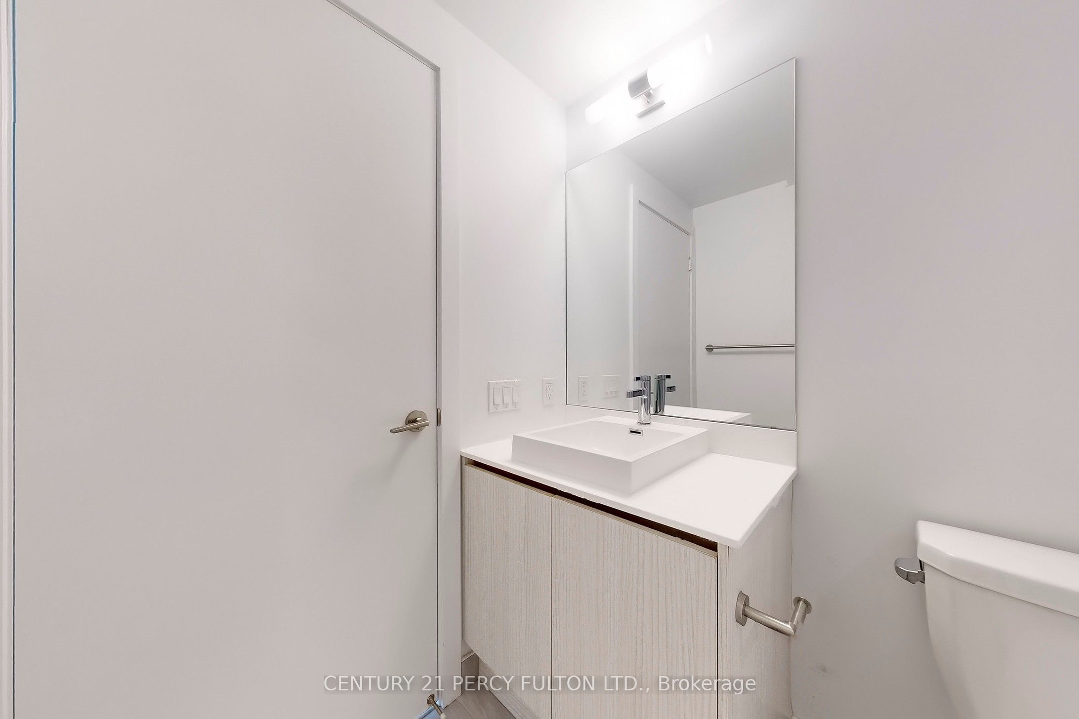 251 Manitoba Street 313 Property Photo 36