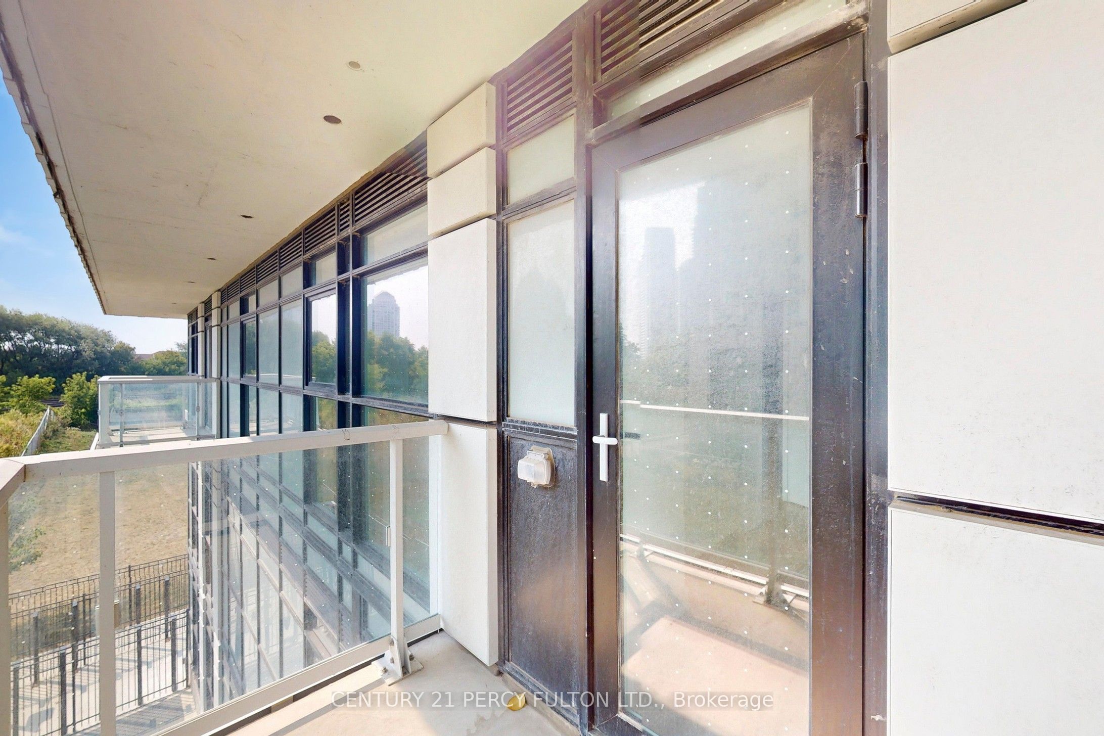 251 Manitoba Street 313 Property Photo 42