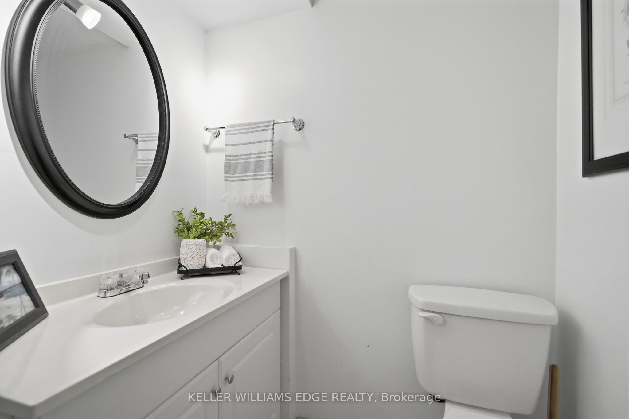 660 Wickens Avenue Property Photo 28