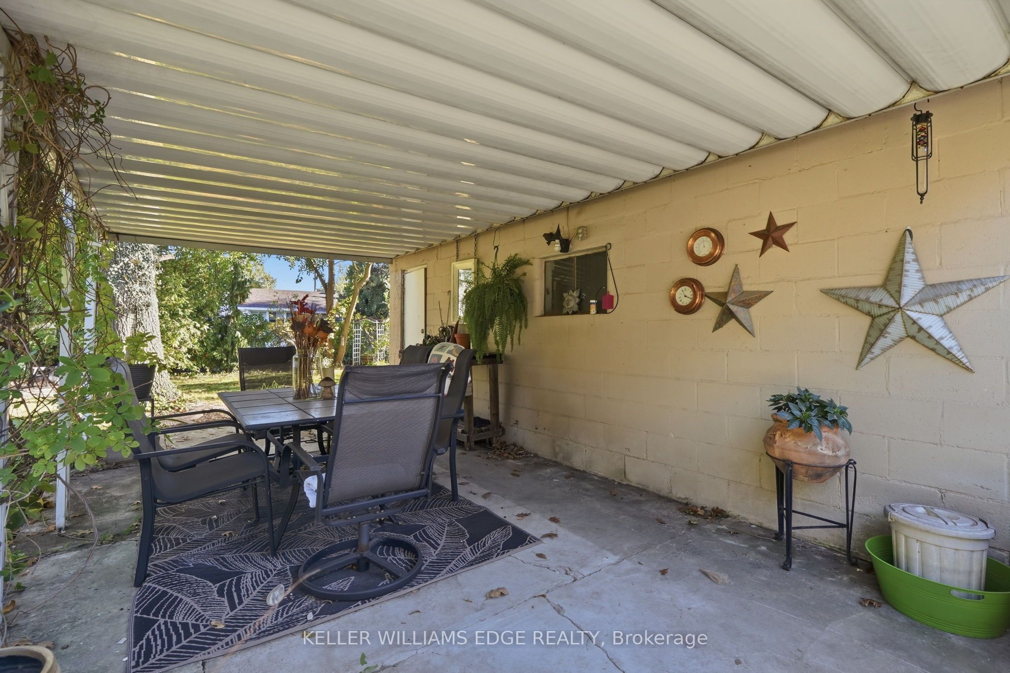 660 Wickens Avenue Property Photo 31