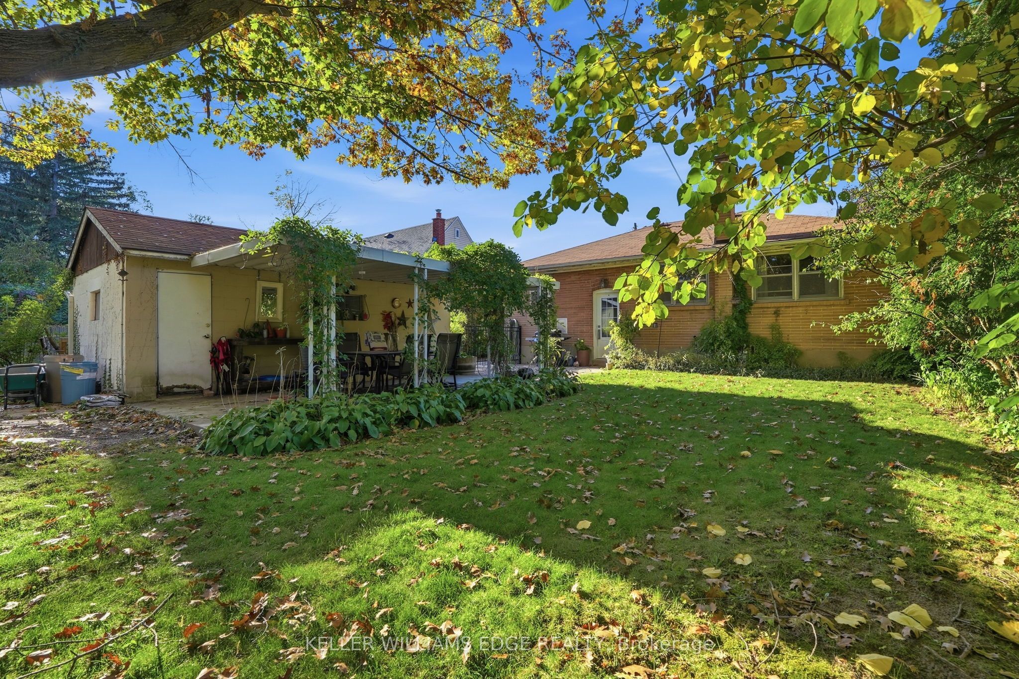 660 Wickens Avenue Property Photo 34