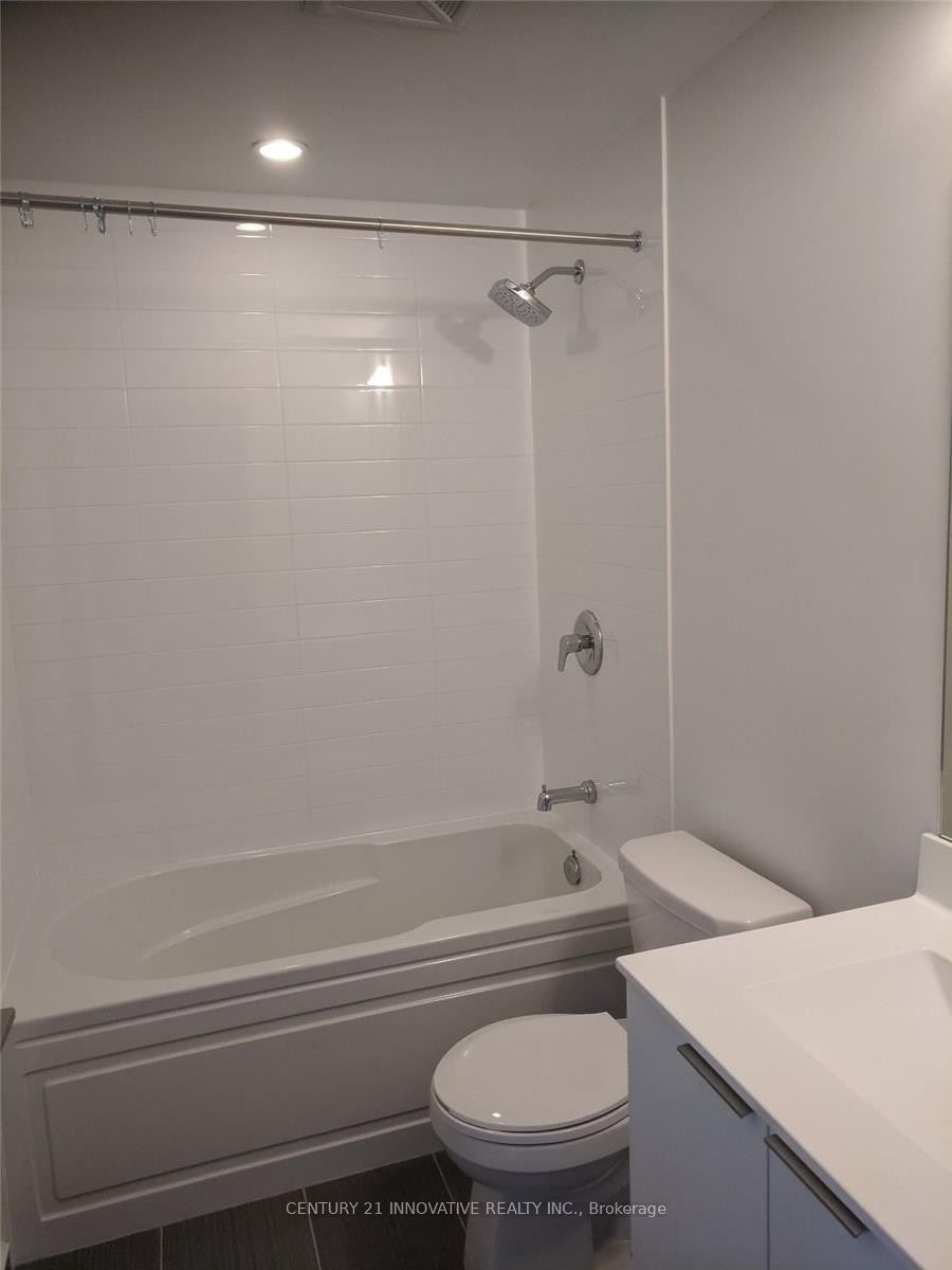 30 Shore Breeze Drive 3712 Property Photo 9