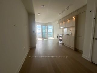 448 Burnhamthorpe Road W 7412 Property Photo 1