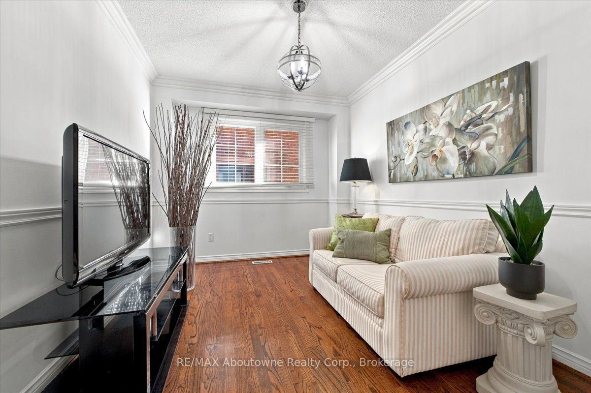 1476 Livery Lane Property Photo 20