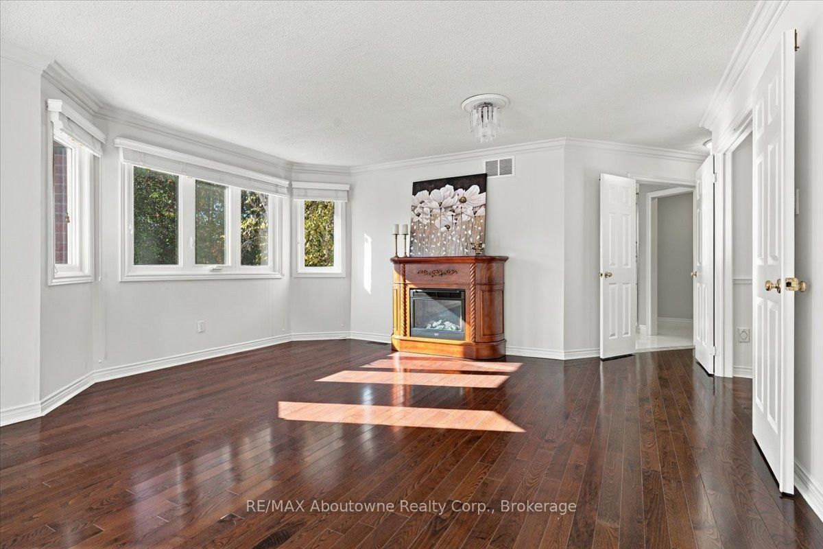 1476 Livery Lane Property Photo 23
