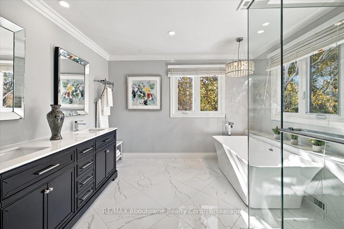 1476 Livery Lane Property Photo 24