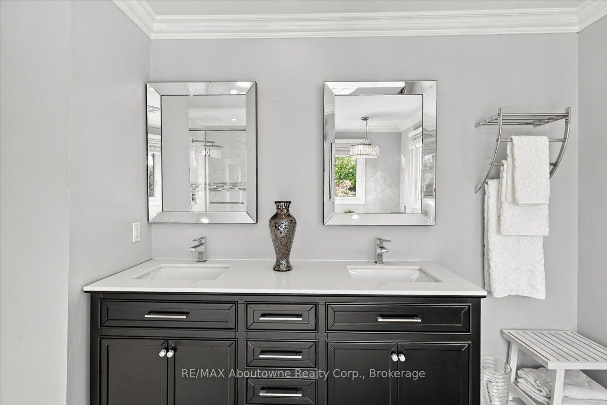 1476 Livery Lane Property Photo 25