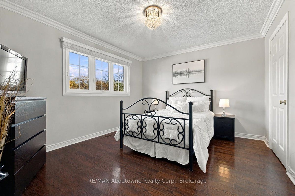 1476 Livery Lane Property Photo 29