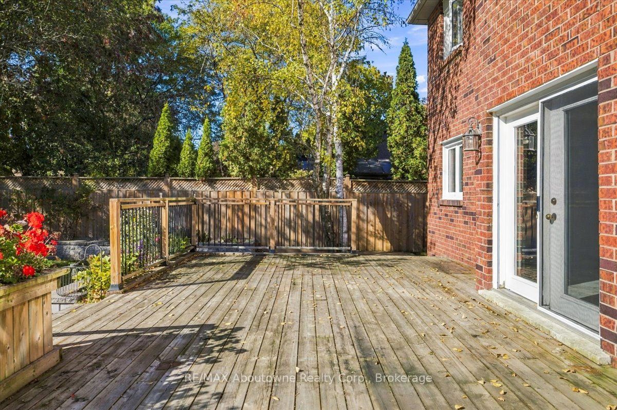 1476 Livery Lane Property Photo 37