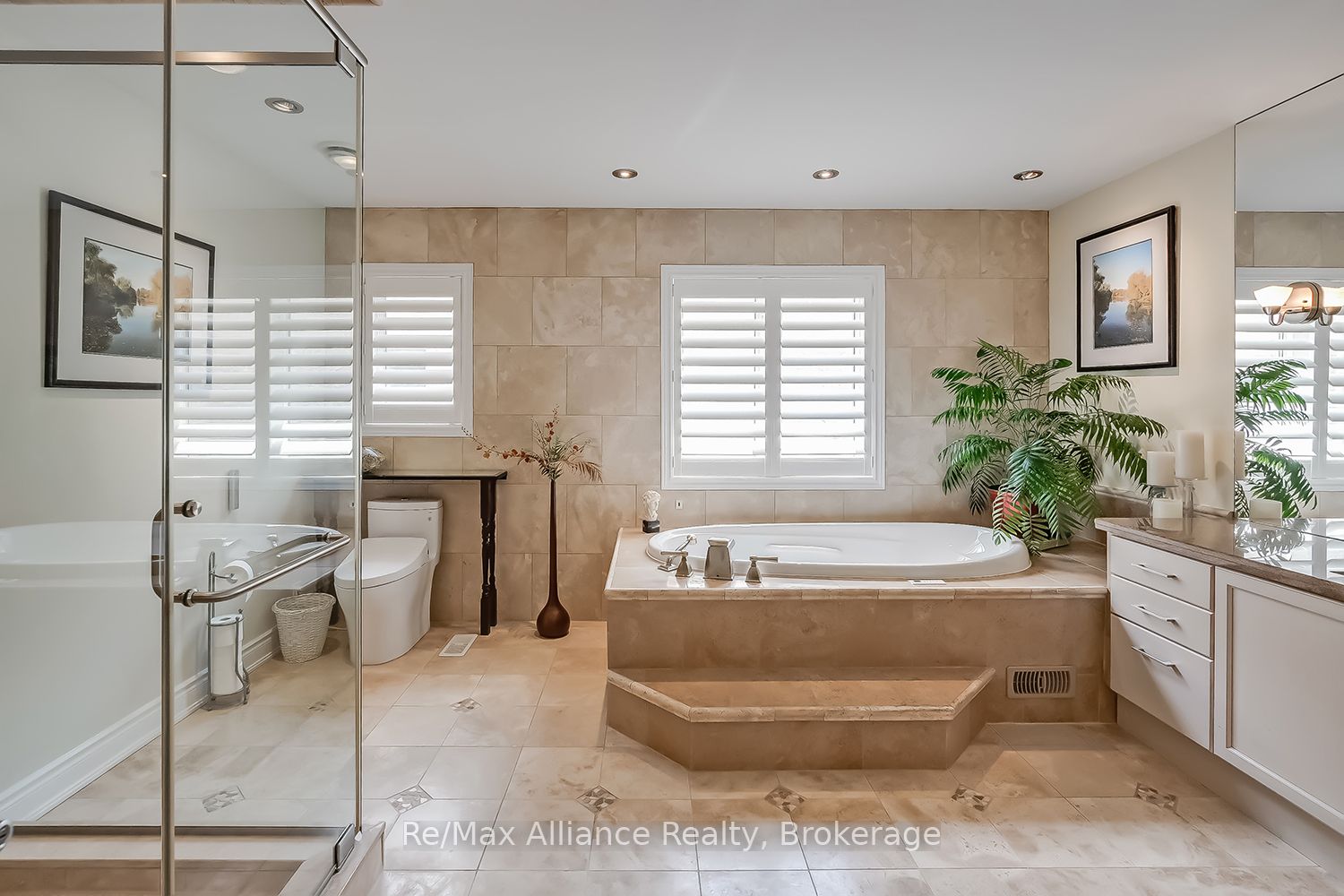 203 Burloak Drive Property Photo 24